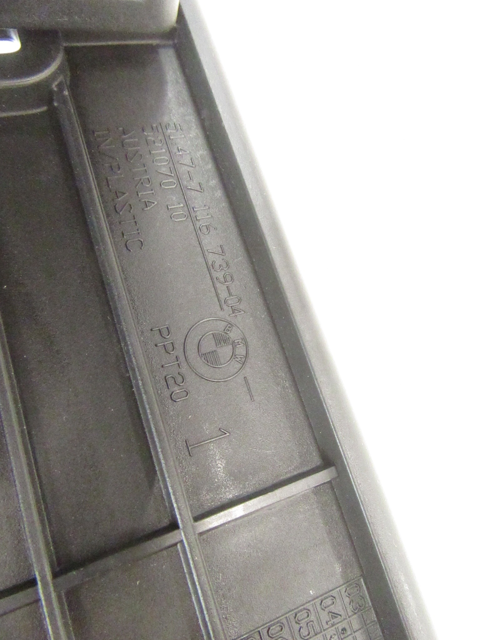 moulding przegroda boot wklad BMW e61 KOMBI KOMPLET