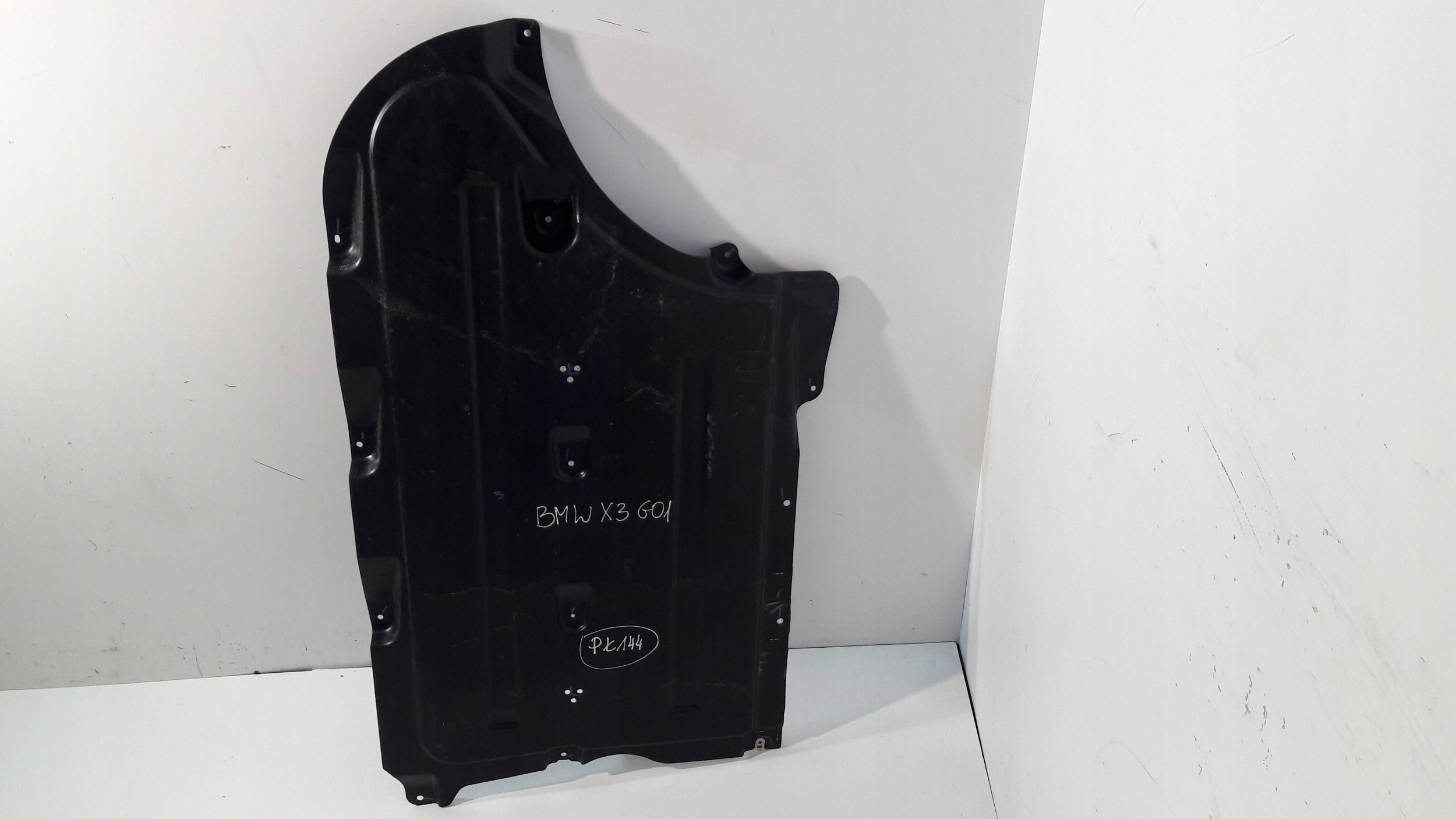 BMW X3 G01 motor cover 108347-10 (PL144)