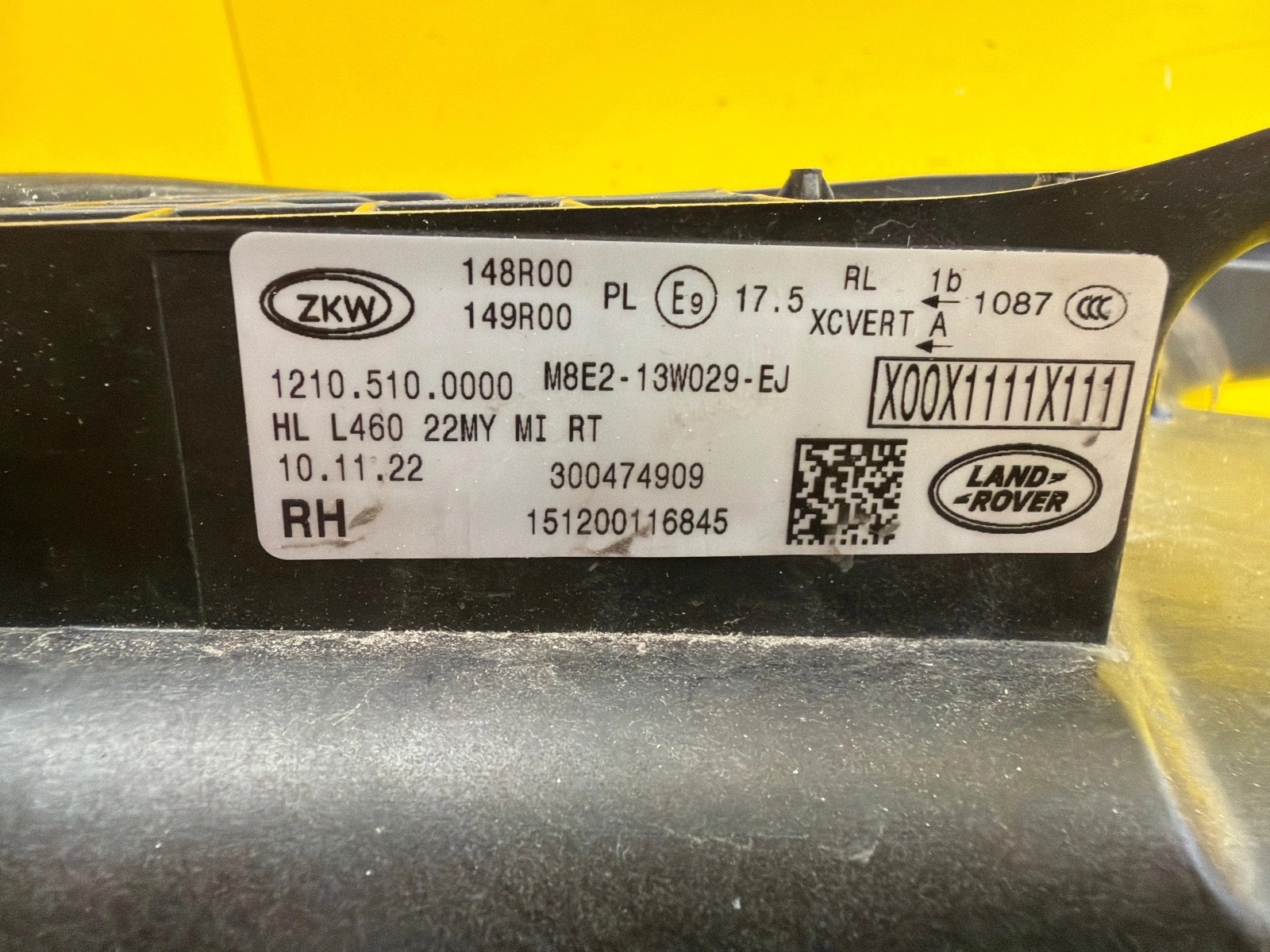 light right front Range Rover V L460 Full Led M8E2-13W029-EJ