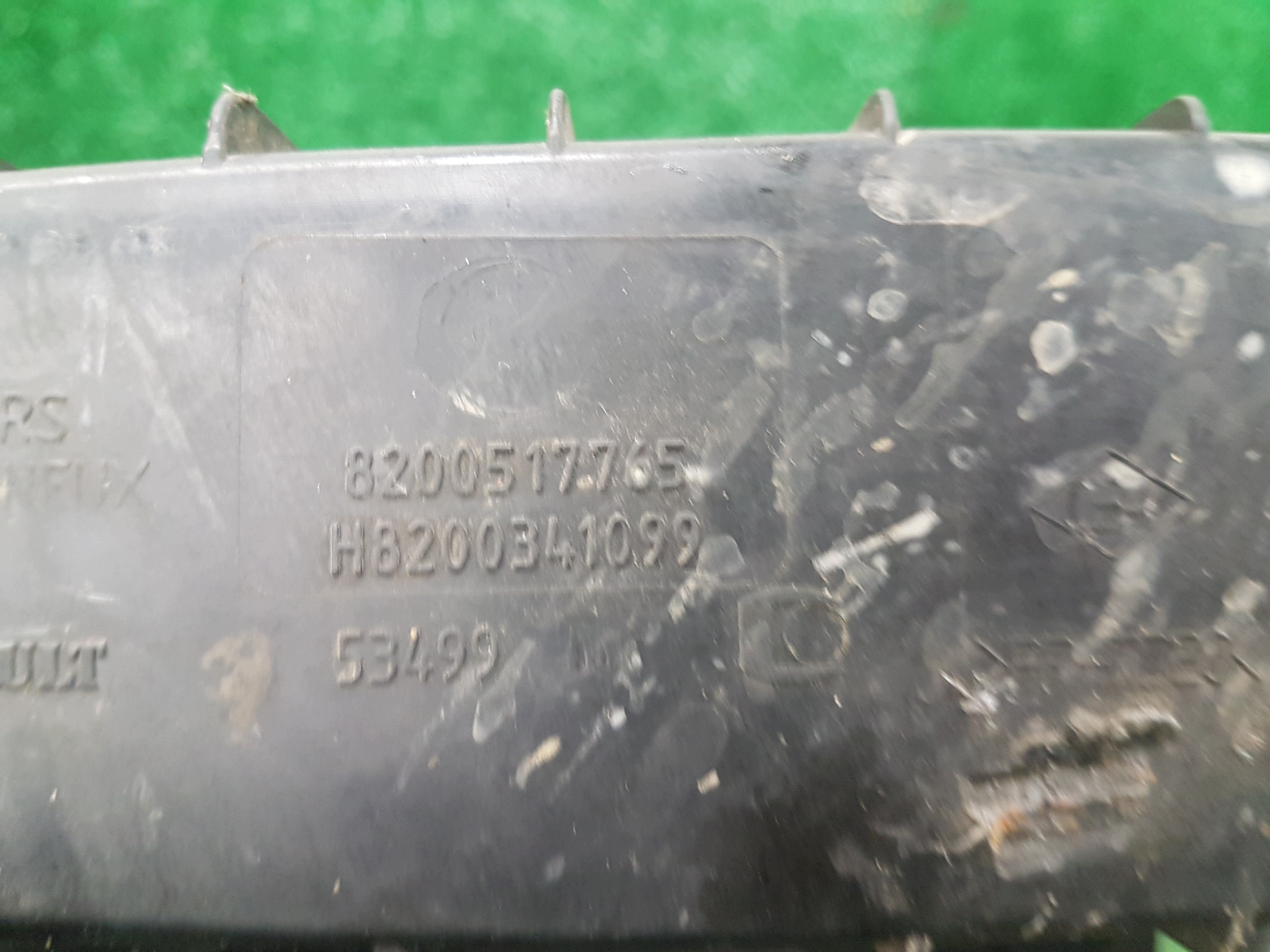 Gehäuse filter luft RENAULT MODUS 8200517765 H8200341099