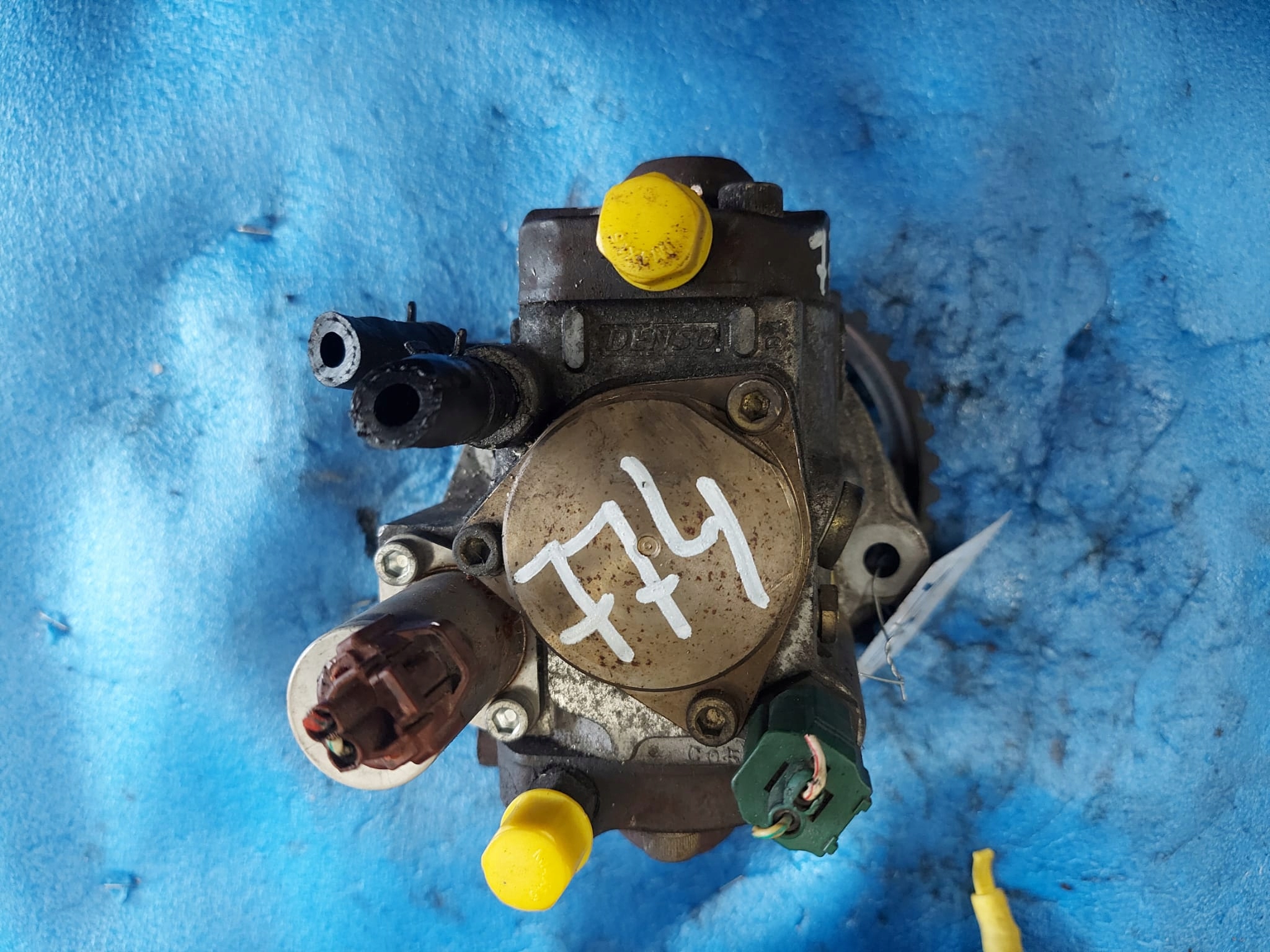 injection pump MAZDA 6 2.0 CITD 2940000044 RF5C