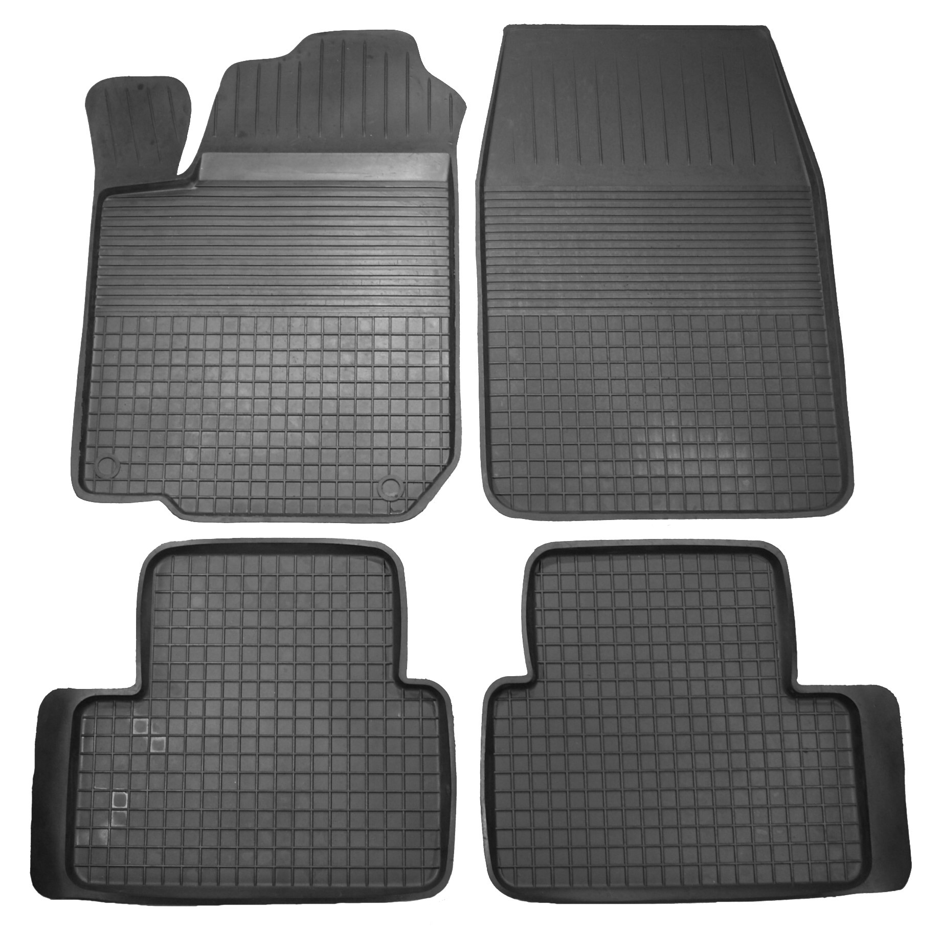 

Nissan Qashqai 07-13 Dywaniki Korytka Wycieraczki