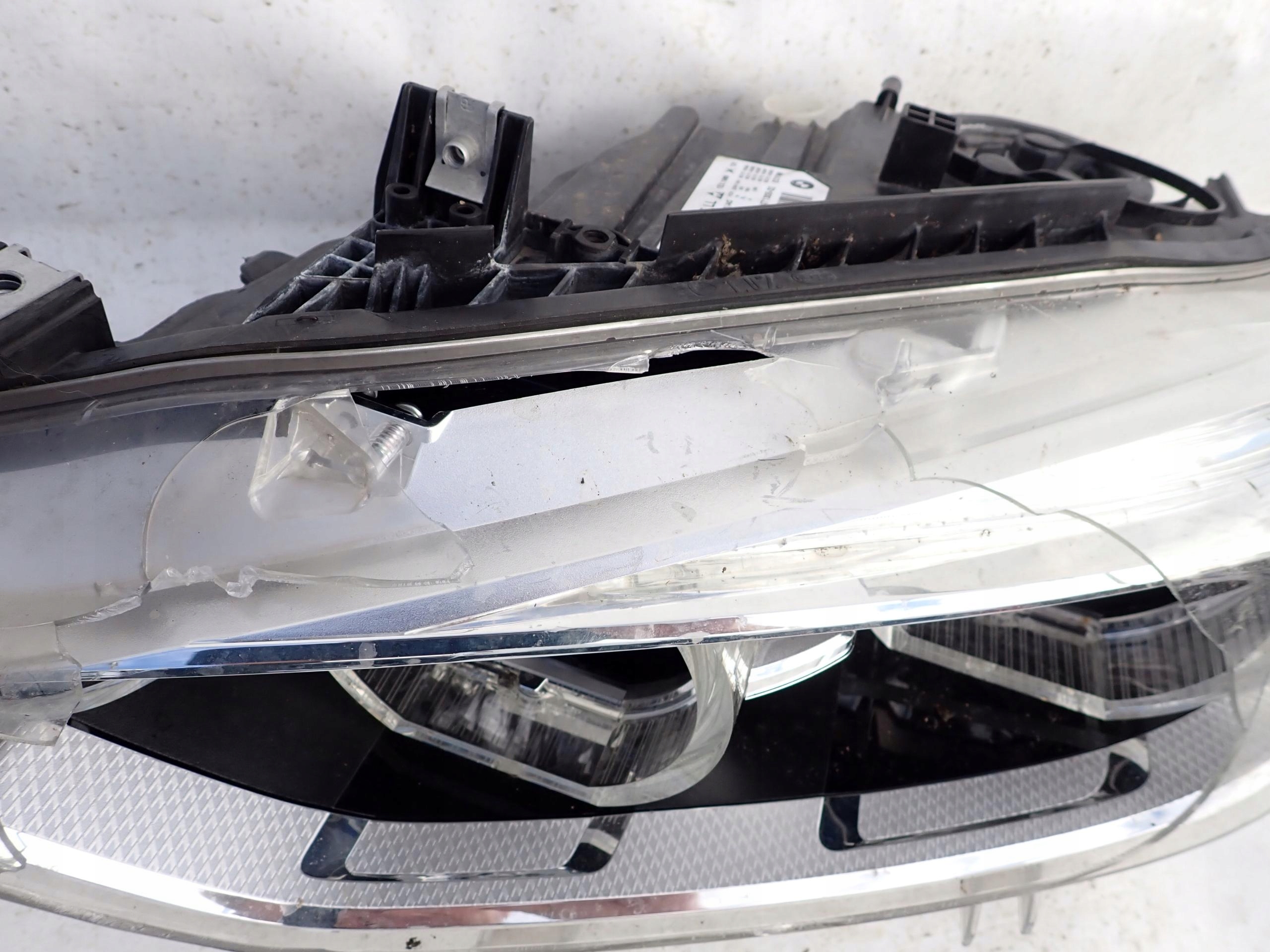BMW 3 F30 F31 LIFT ADAPTIVE LED light left front