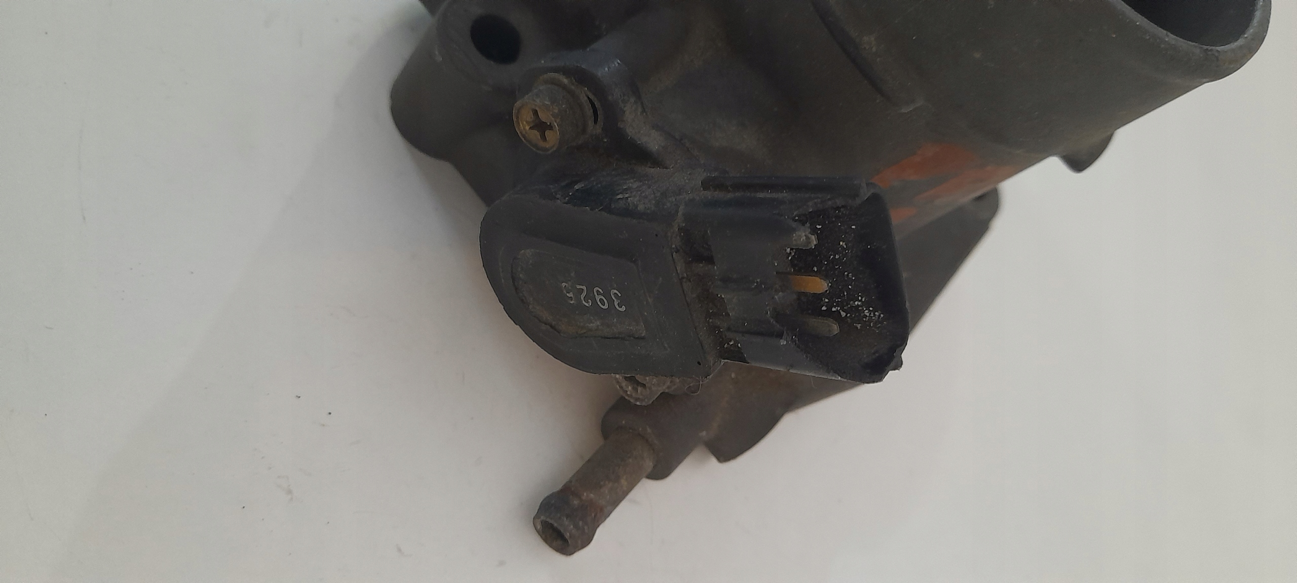 ДРОССЕЛЬНАЯ ЗАСЛОНКА mazda PREMACY 1.8 2.0 16V