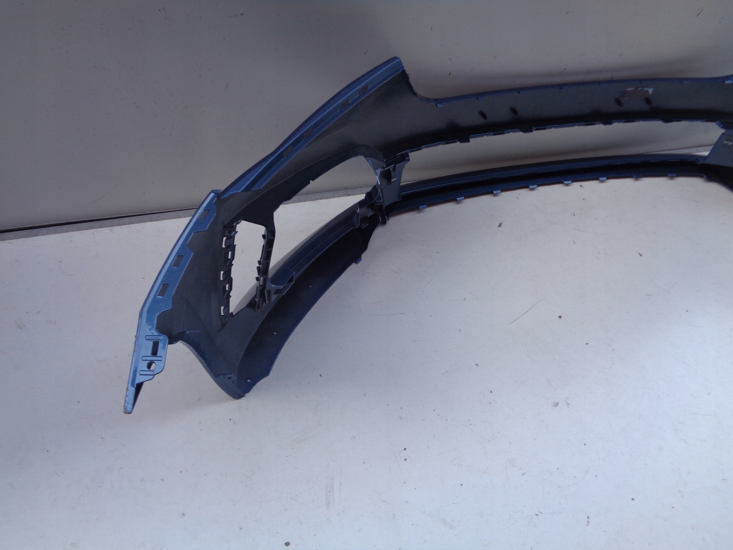 Frontstoßstange SKODA SCALA 657 18- NR 28966