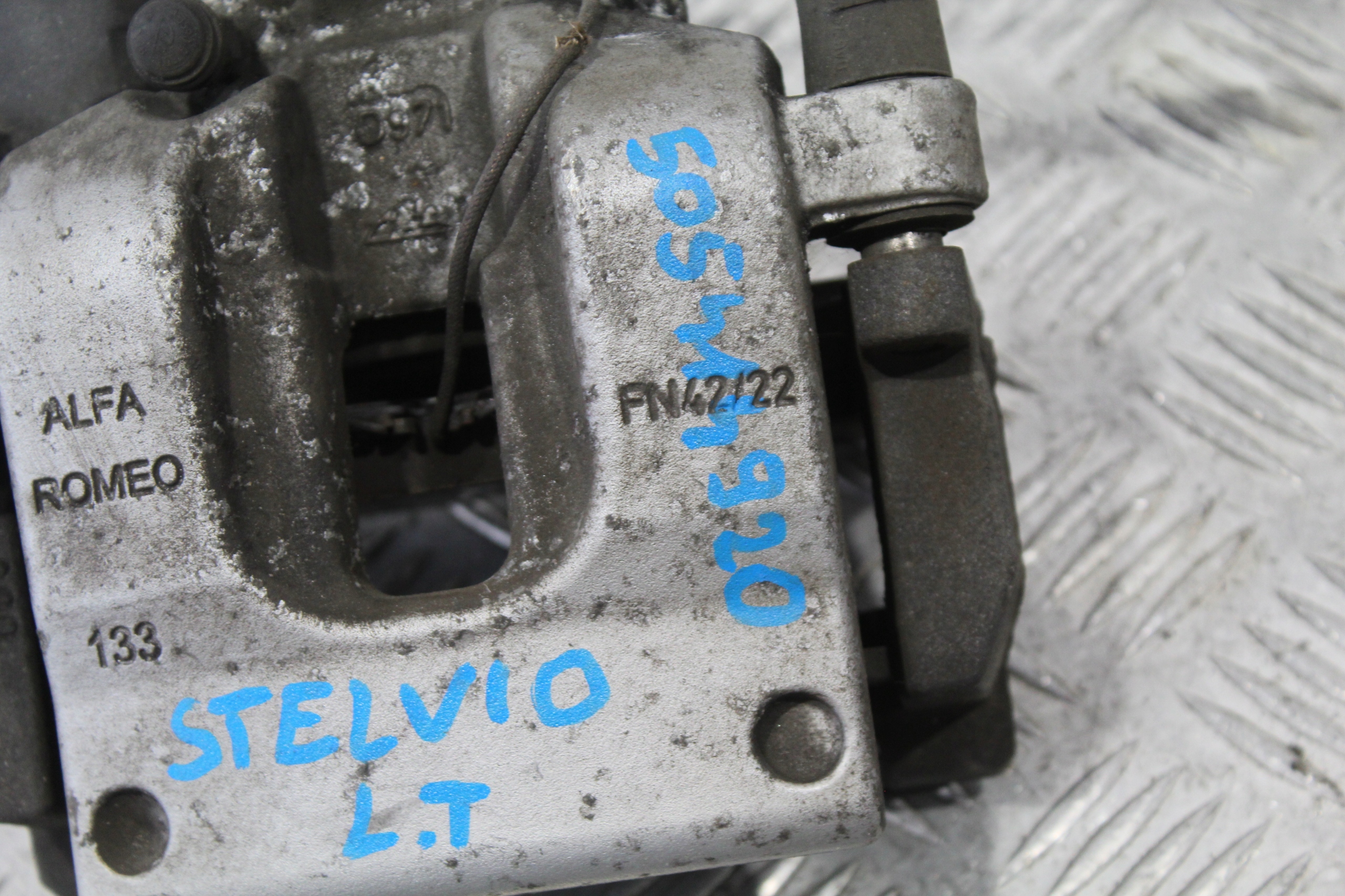 caliper brake left rear part STELVIO 505414920