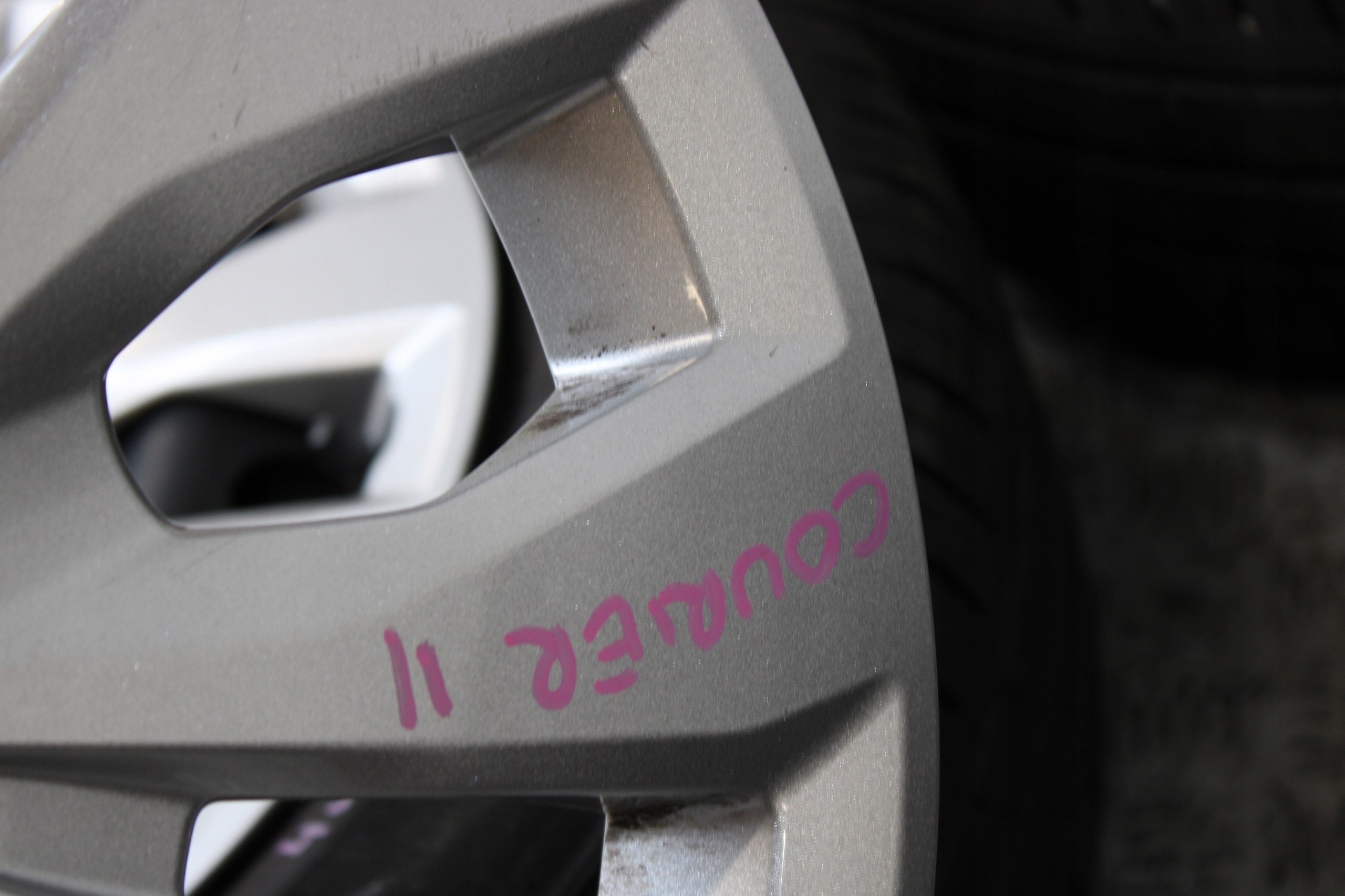 roues disques fer 195/65 R15 ET55 FORD TRANSIT COURIER MK2 2024