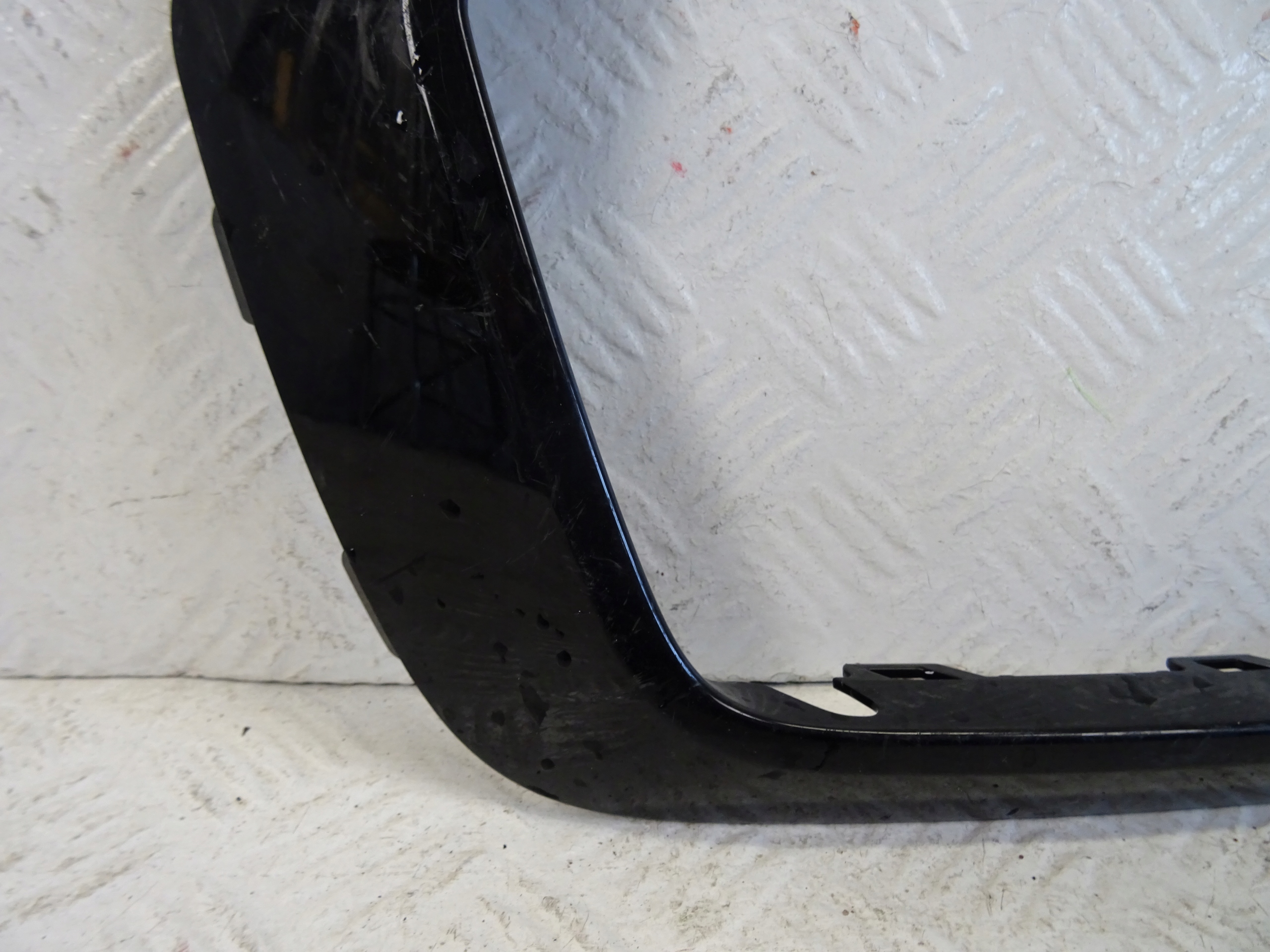 grid of a bumper left front VW GOLF R VII 5G0853101G