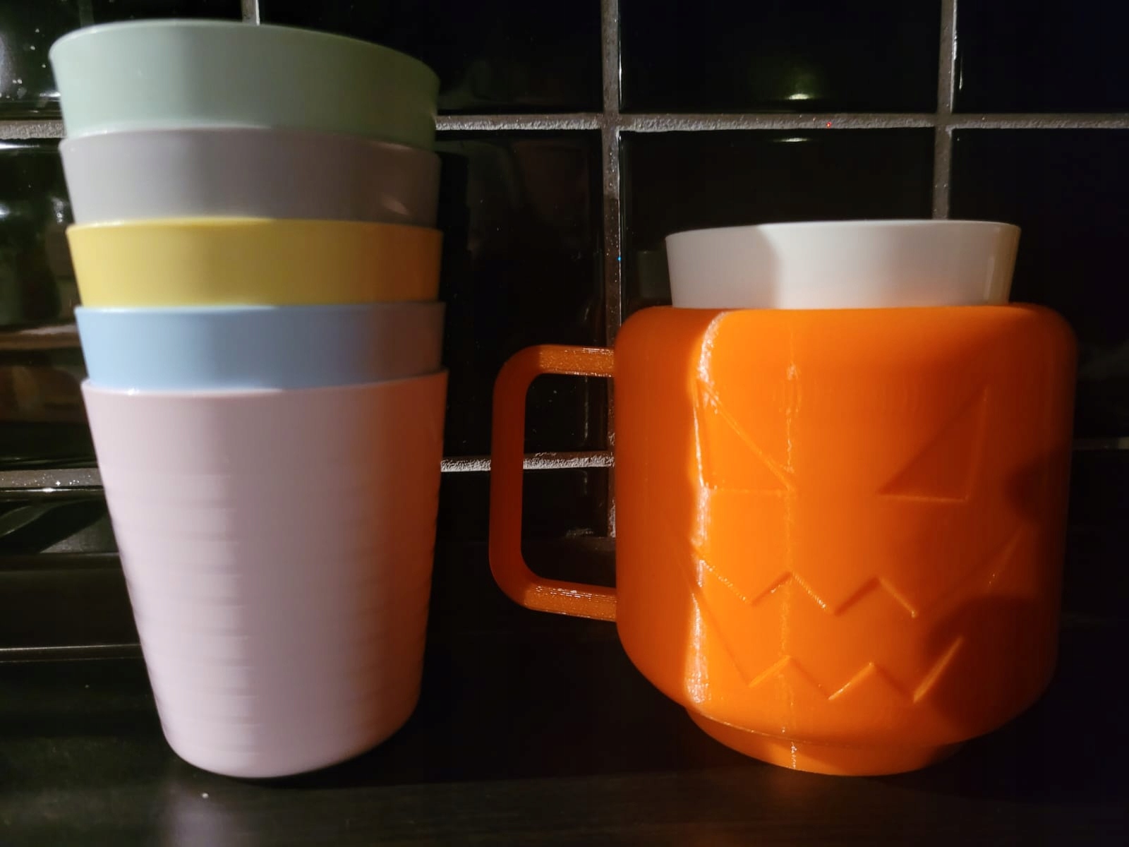 HALLOWEENOWA NAKŁADKA NA KUBEK! - YumeTech Kolor pomarańczowy