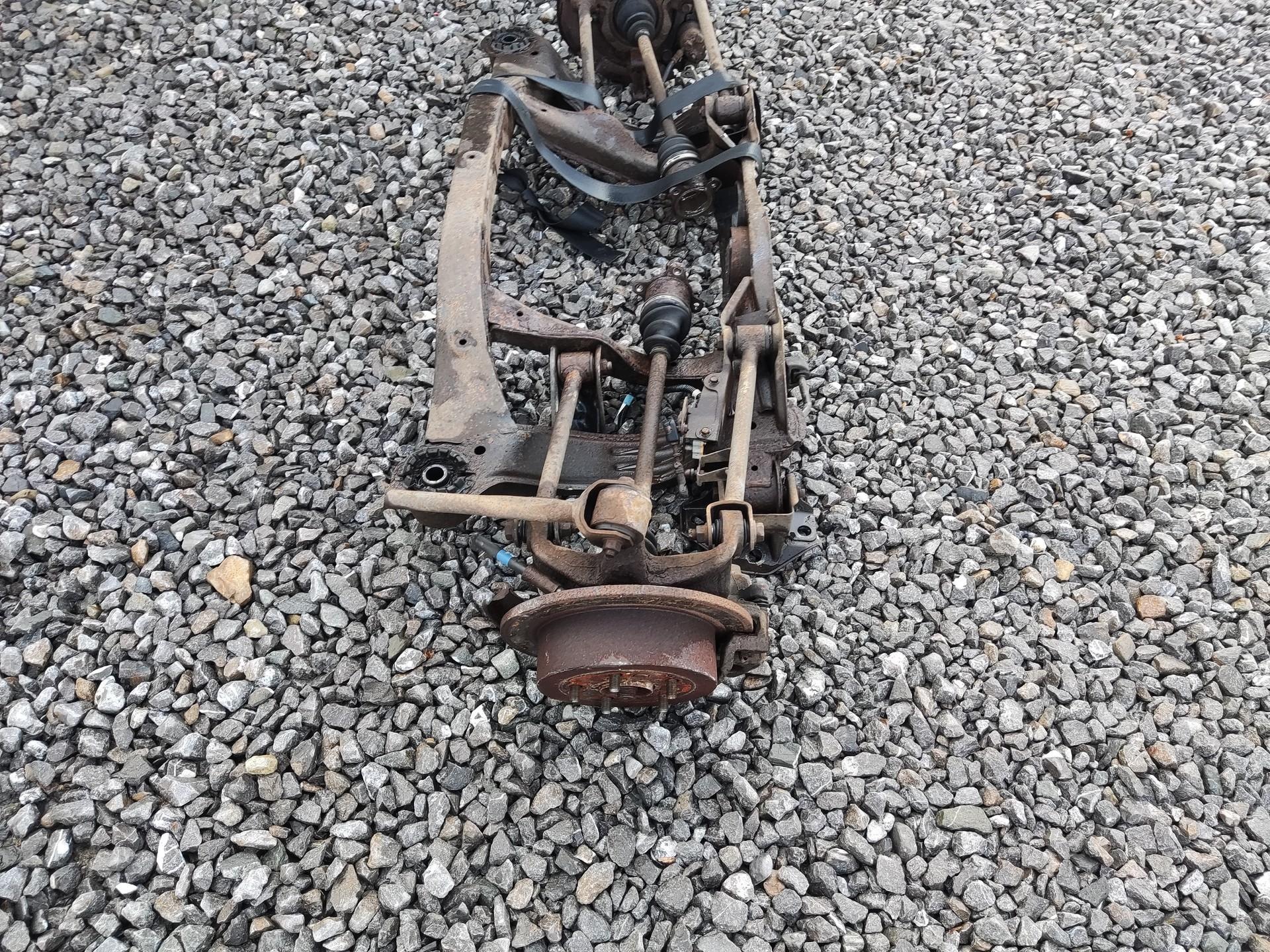 axle beam axis sider rear part rear semi-axis LEXUS RX II hybrid 2003-2008