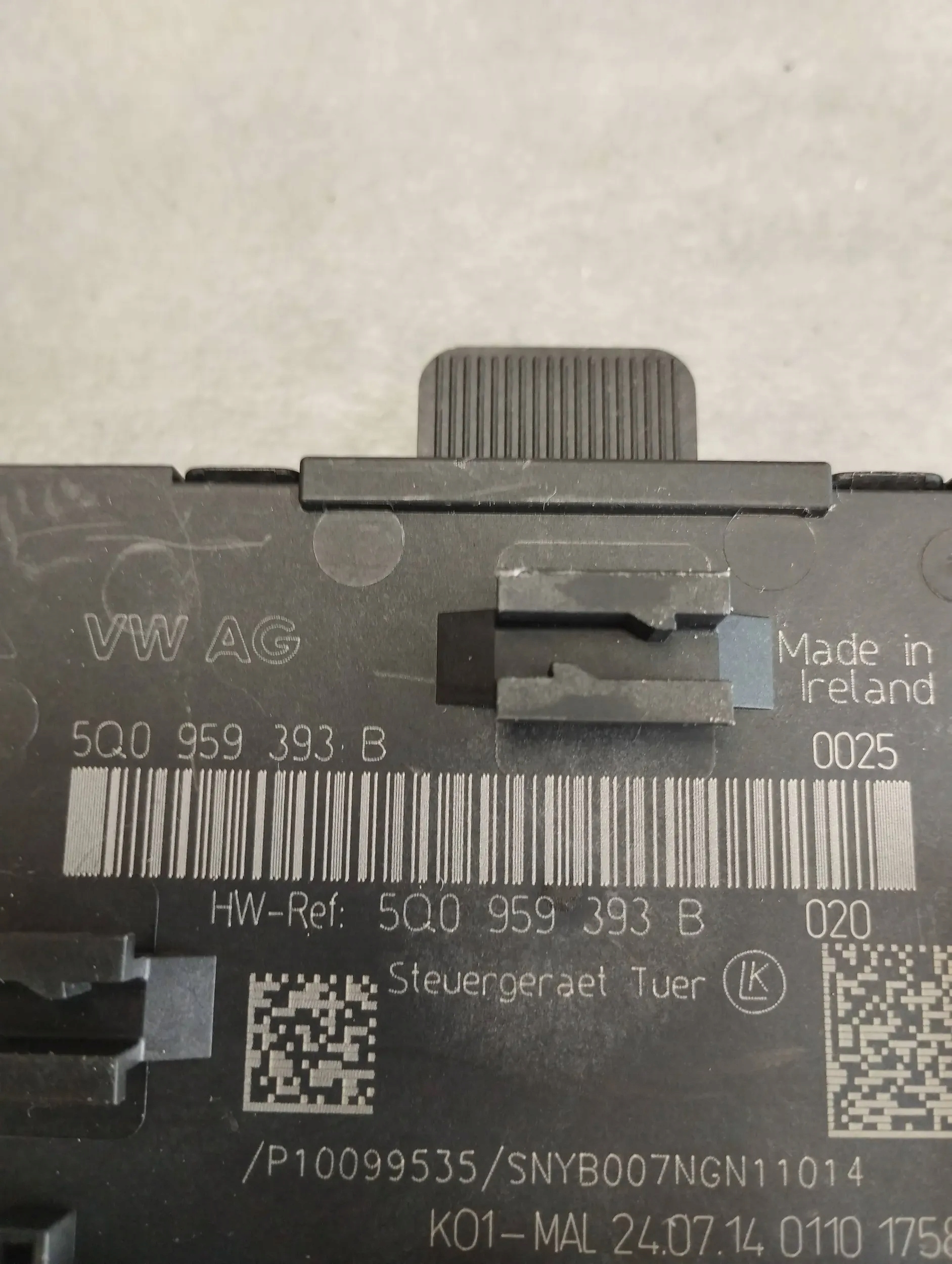 Audi A3 8V module door left front 5Q0959393B