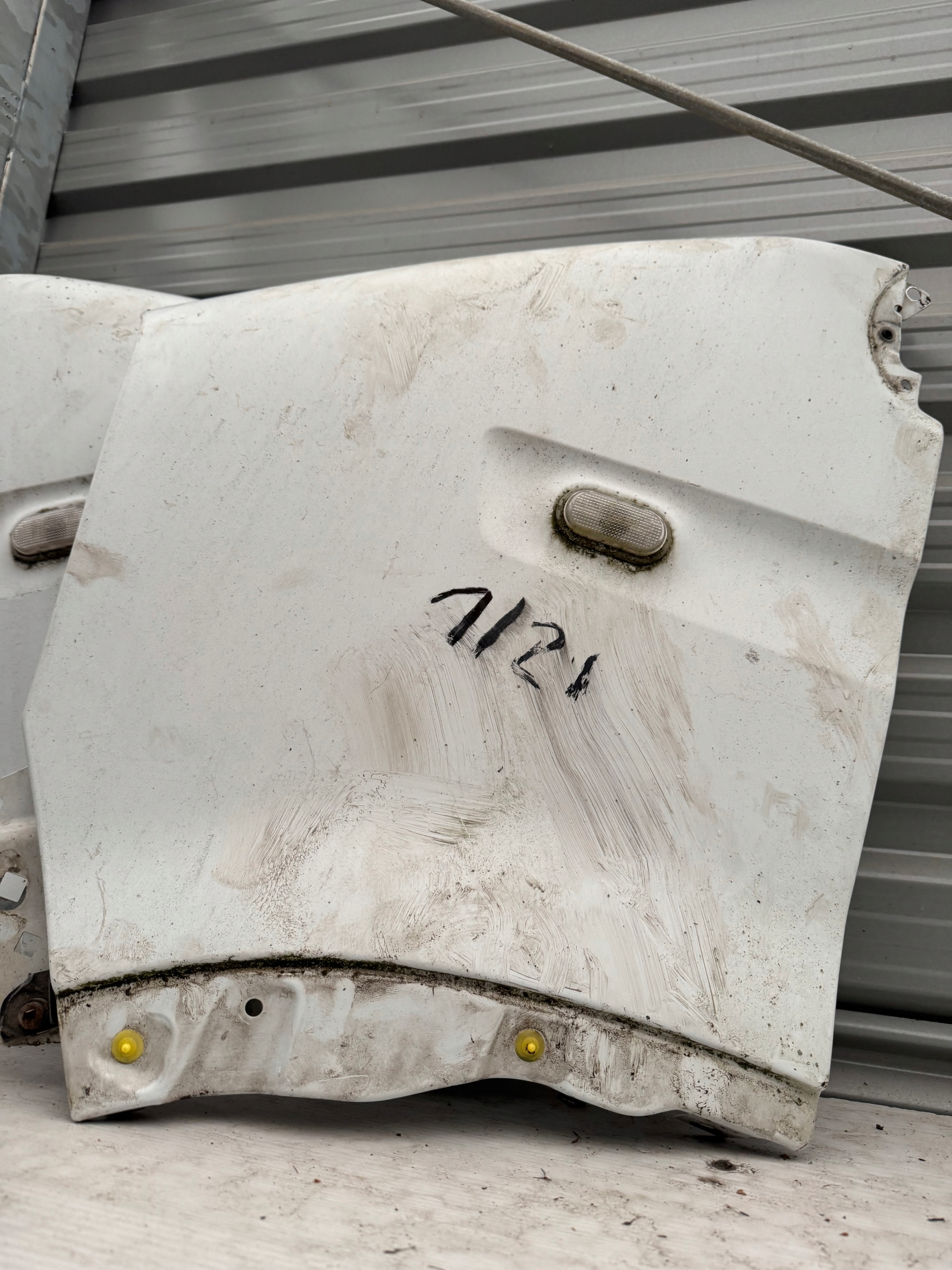 fender left front MASTER II MOVANO 03-10