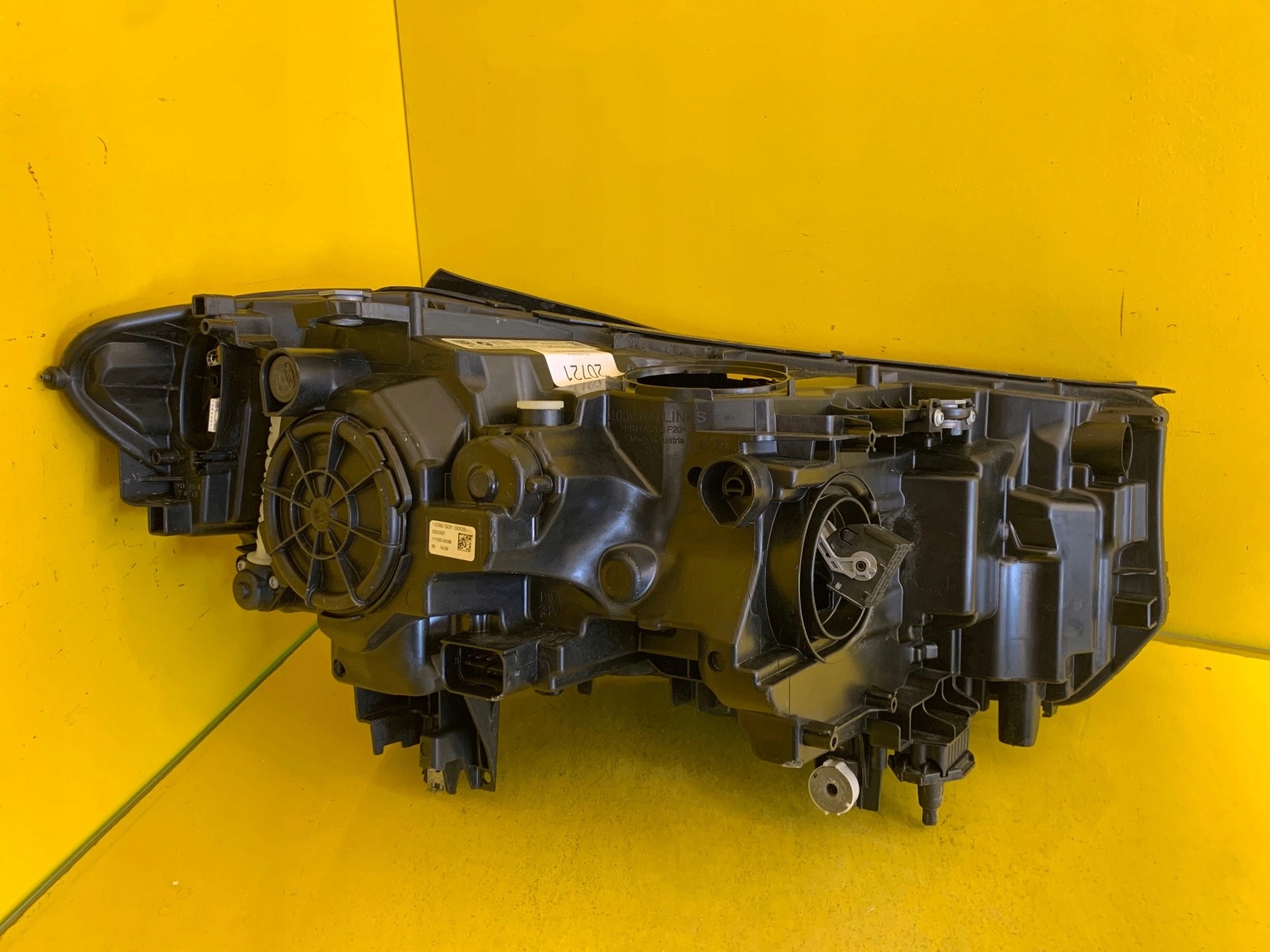 light left BMW 6 GT G32 Adaptive Full Led 8497225-05