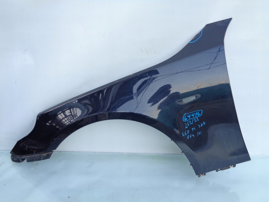 BŁOTNIK LEWY PRZÓD BMW E60 06R