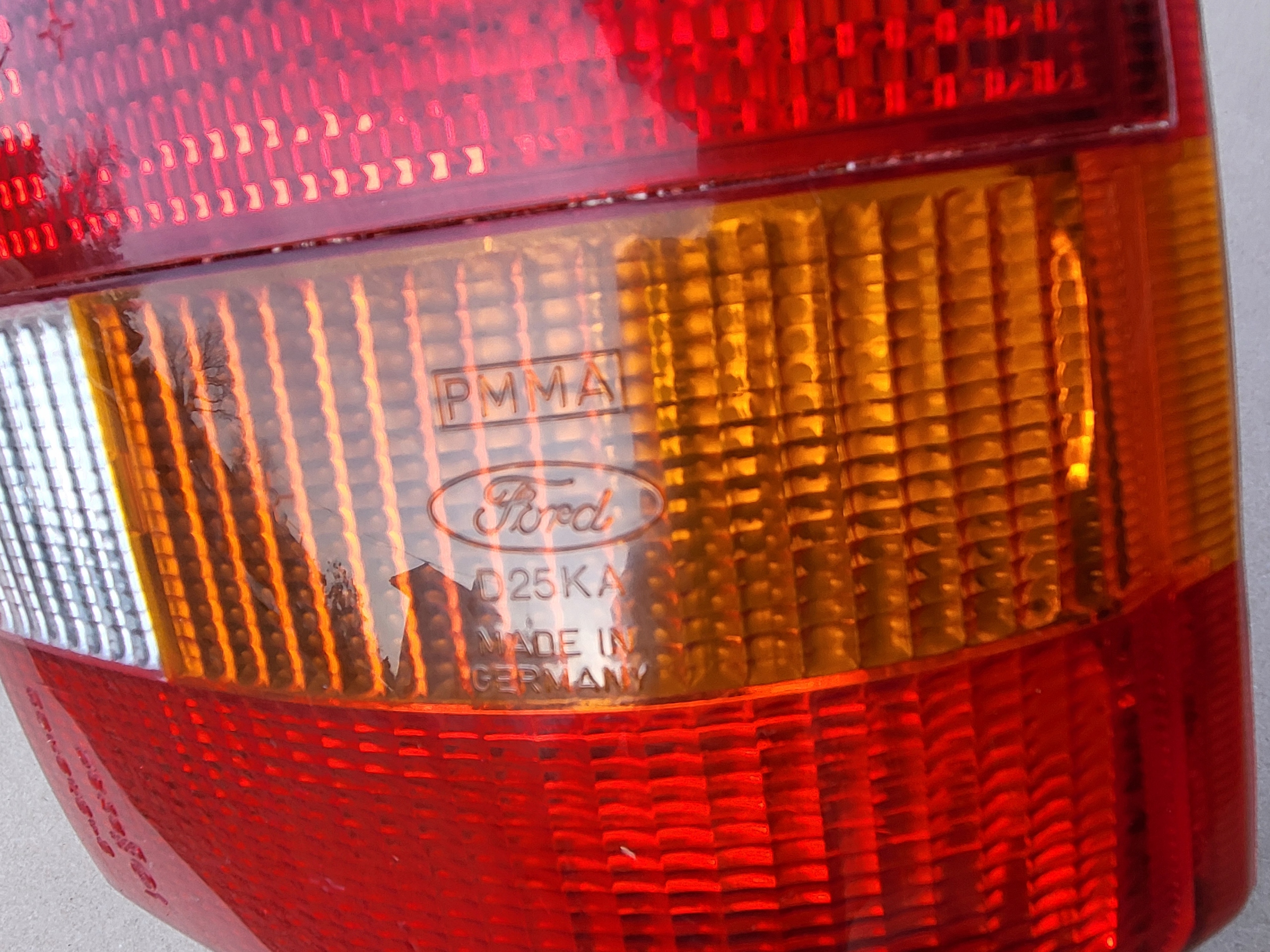 light rear part rear right FORD SIERRA KOMBI OE EU