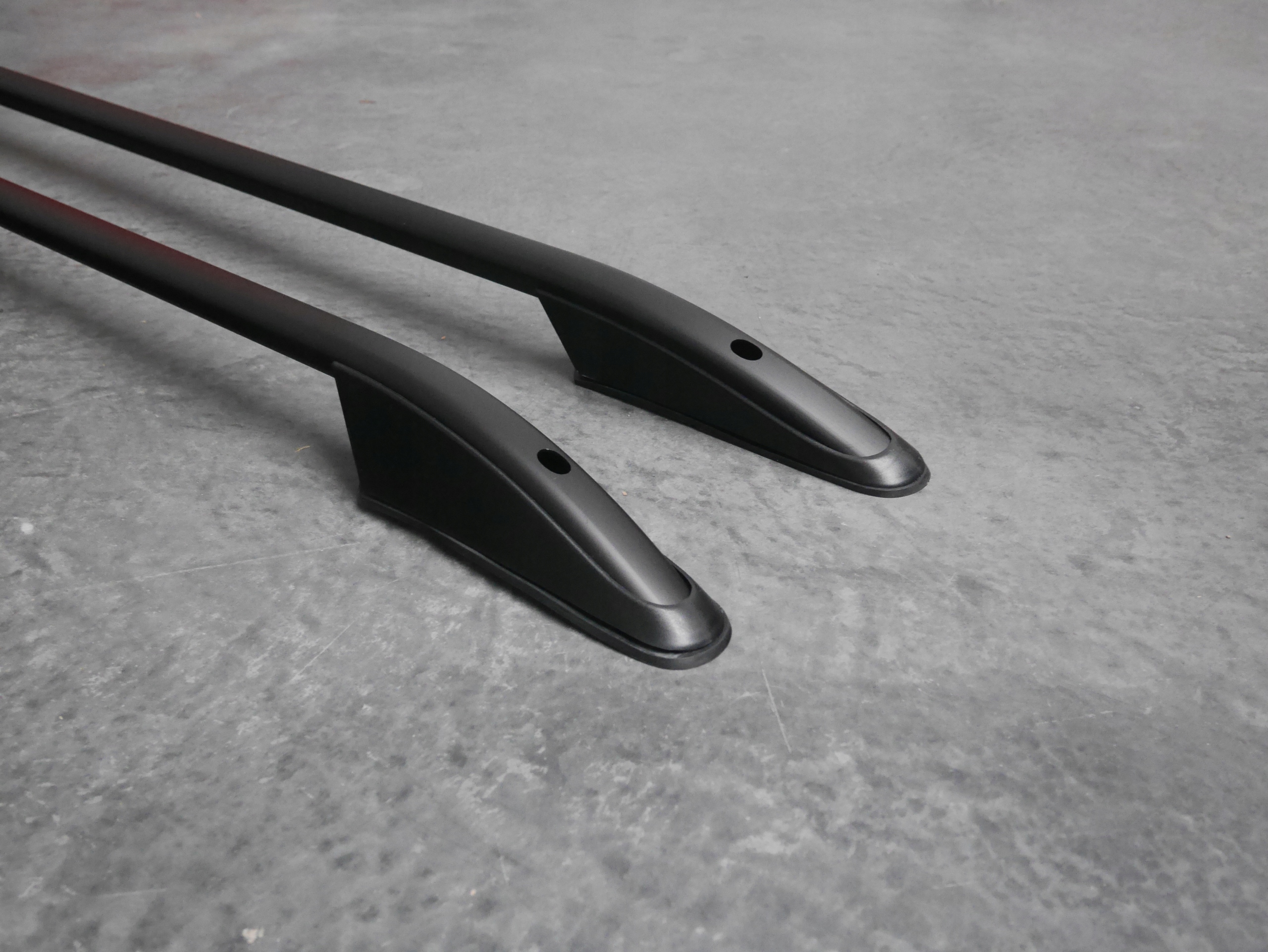 Relingi dachowe Ford Transit Custom 2012+ LONG Kolor czarny