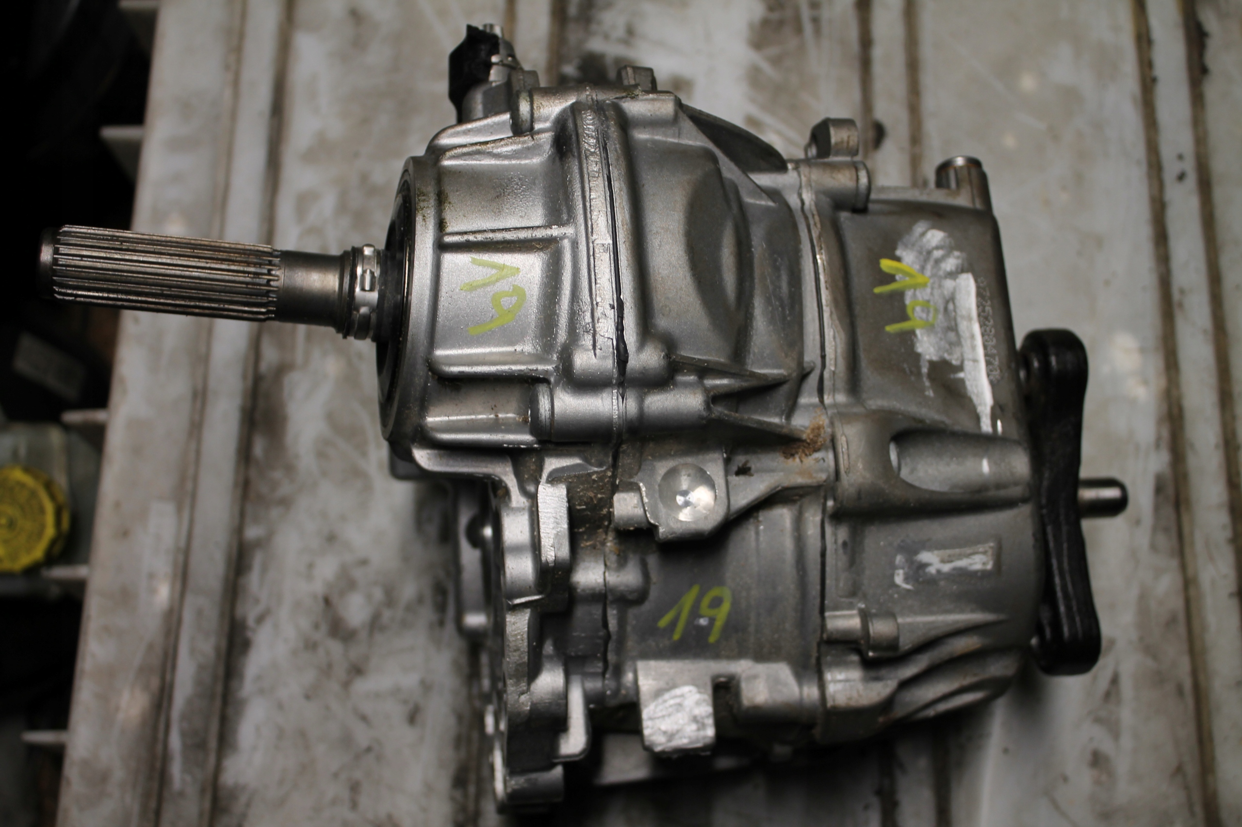 19,REDUKTOR gearboxes MERCEDES A7252804700