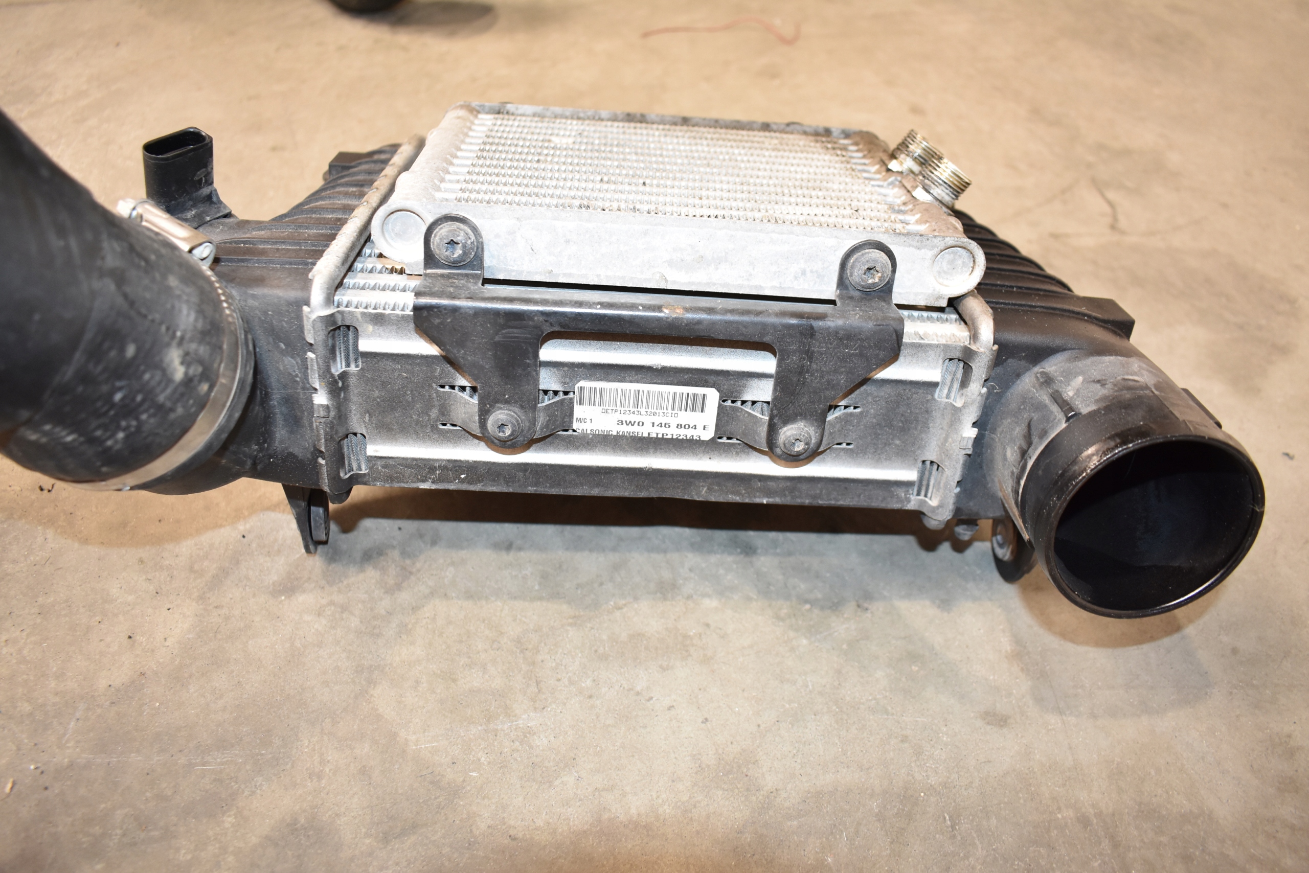 IDEALNY intercooler left KPL. radiator BENTLEY FLYING SPUR 1