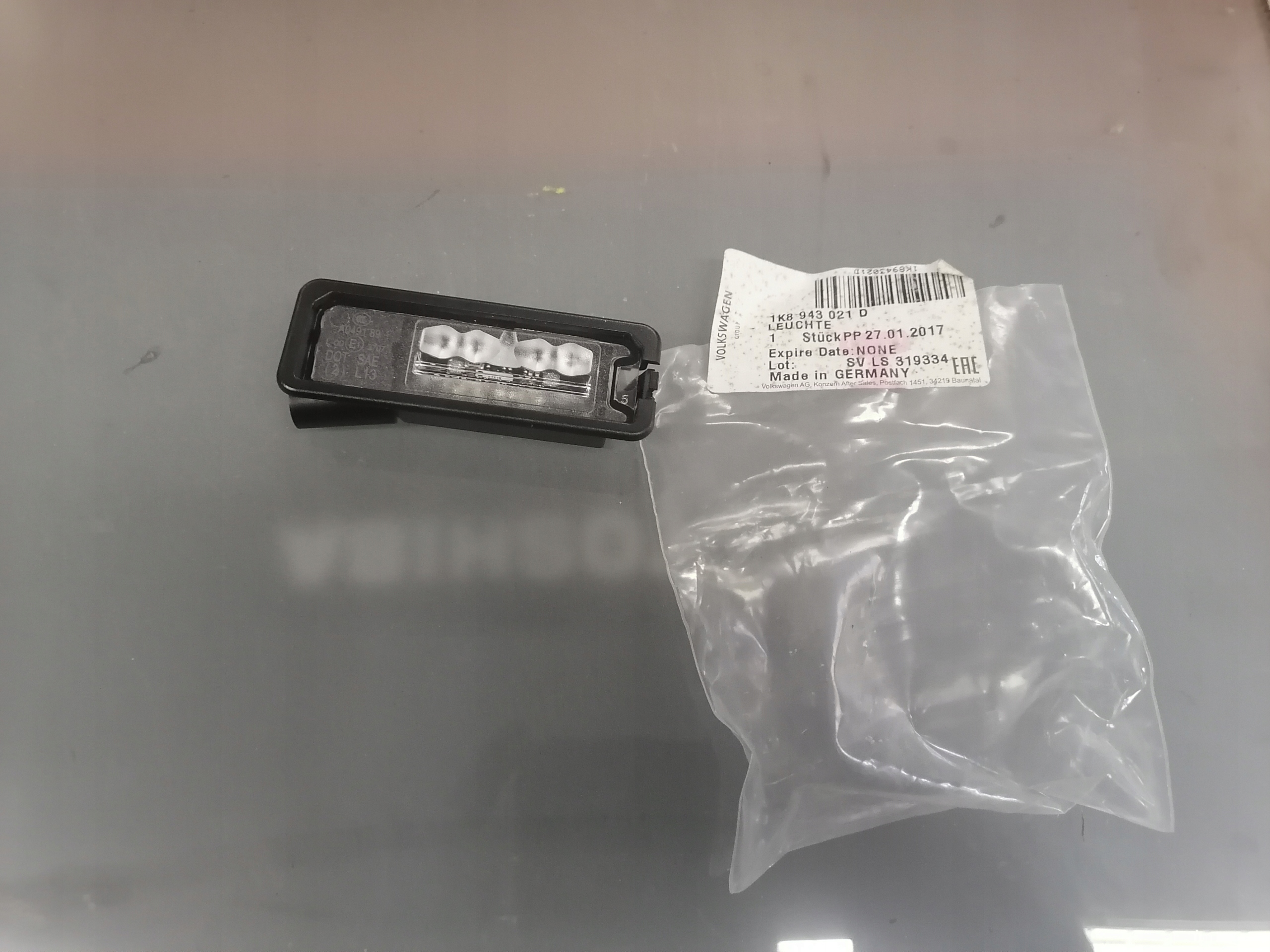 СВЕТОДИОДНАЯ ЛАМПА POLO 2G GOLF VII 1K8943021D