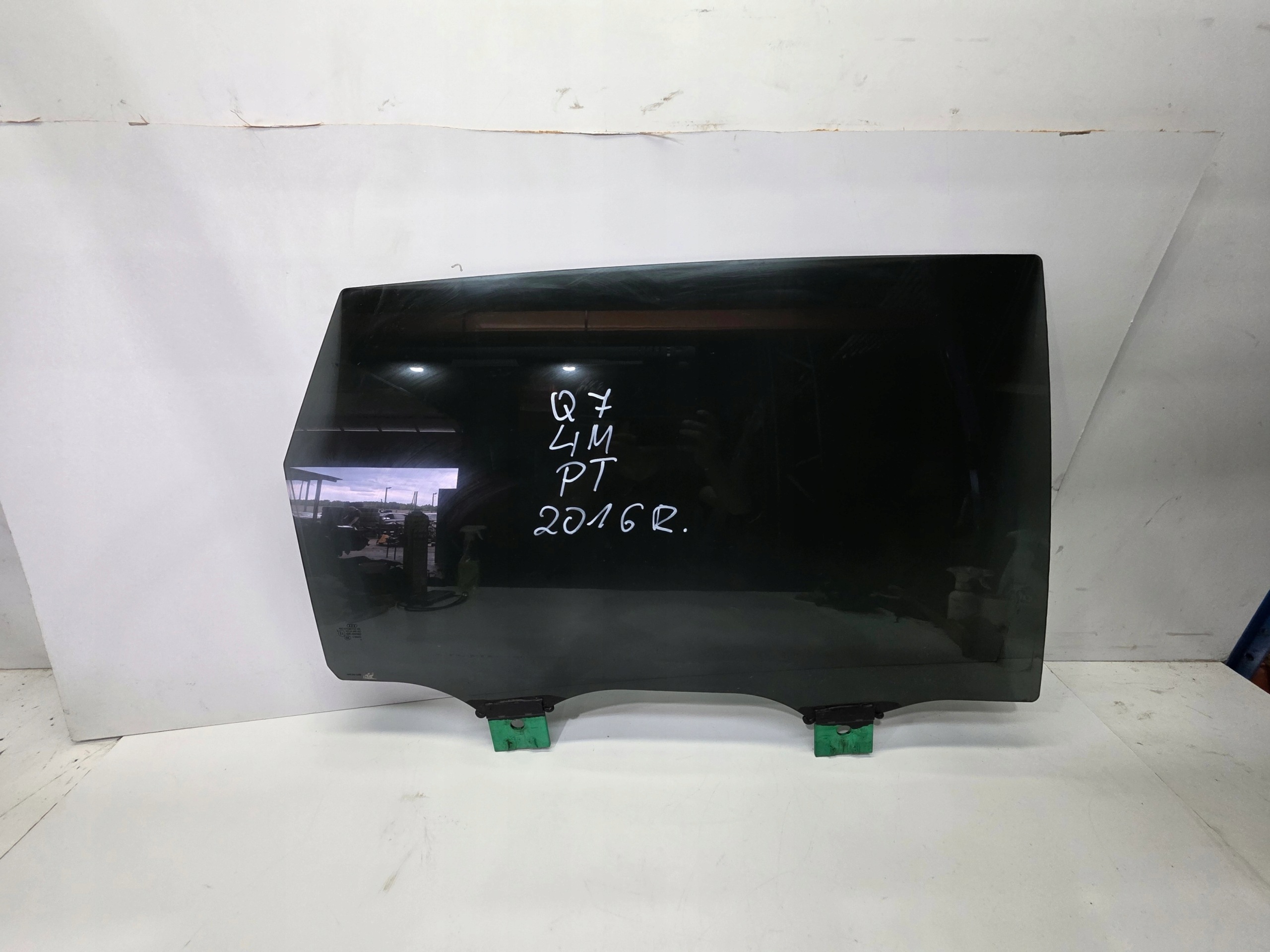 window side door right rear part AUDI Q7 4M 4M0845026B 2016 ROK