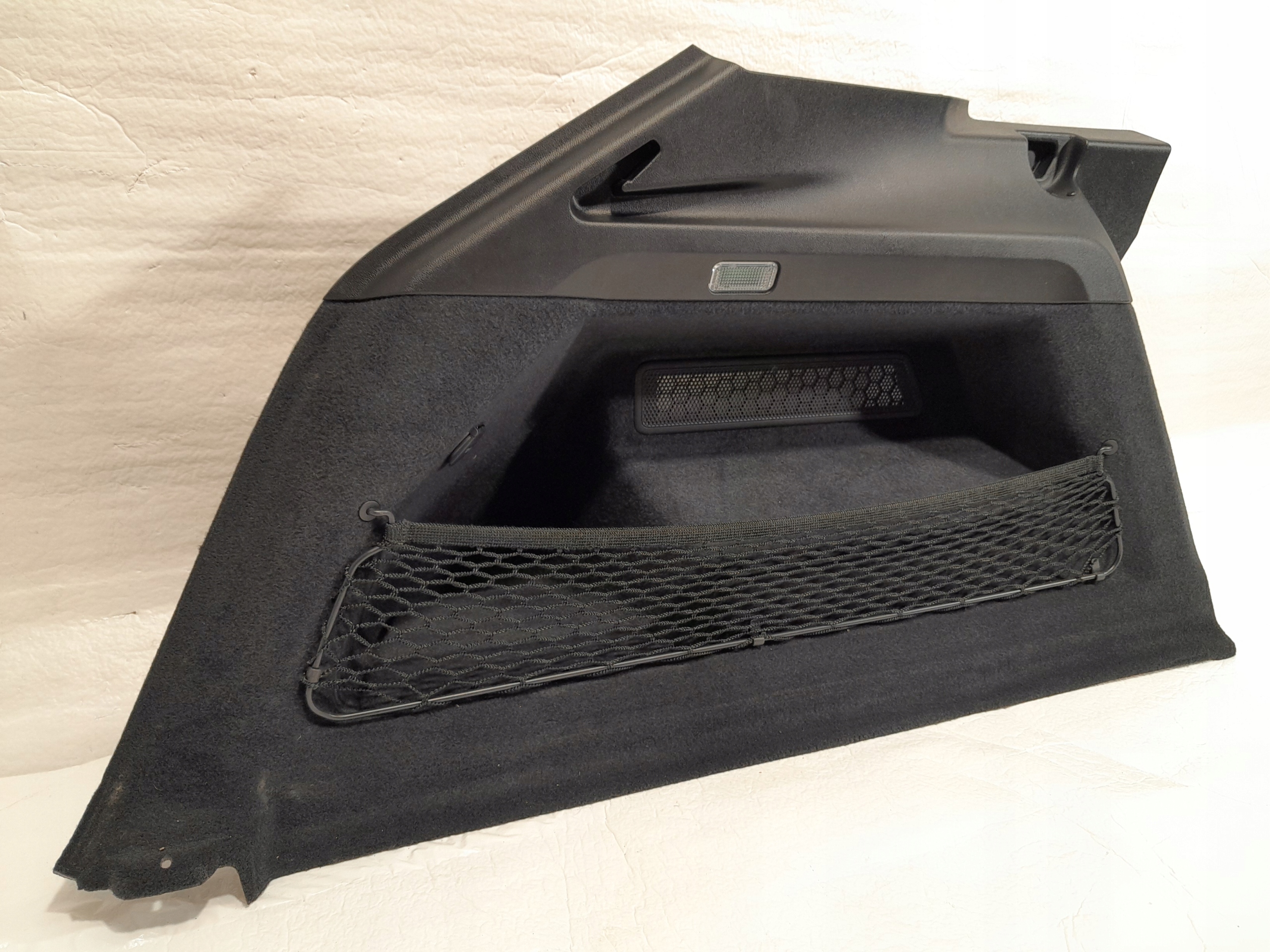 PORSCHE CAYENNE 9Y boot upholstery left 9Y0867037D
