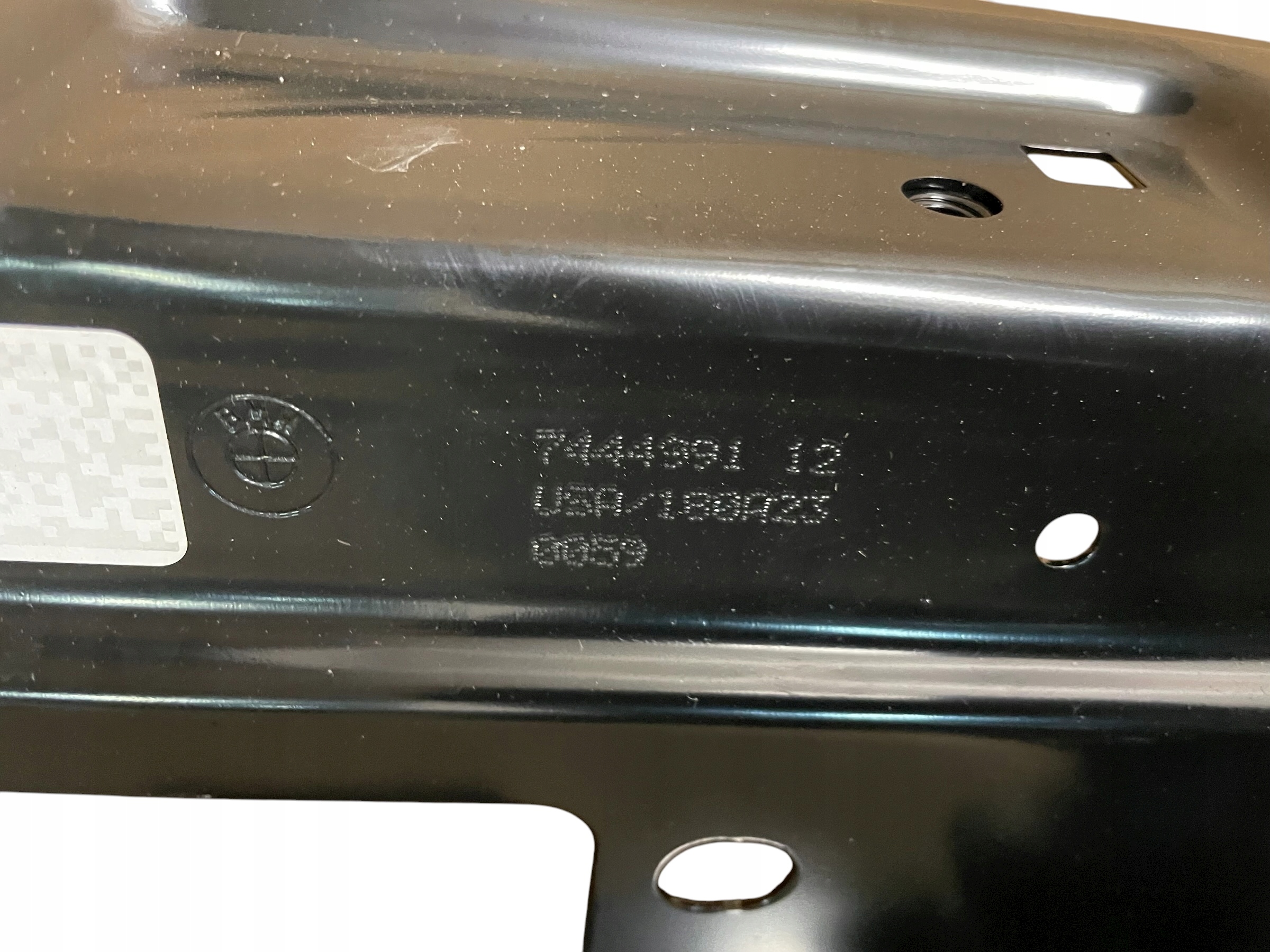 sider holder bracket ISOFIX BMW XM G09