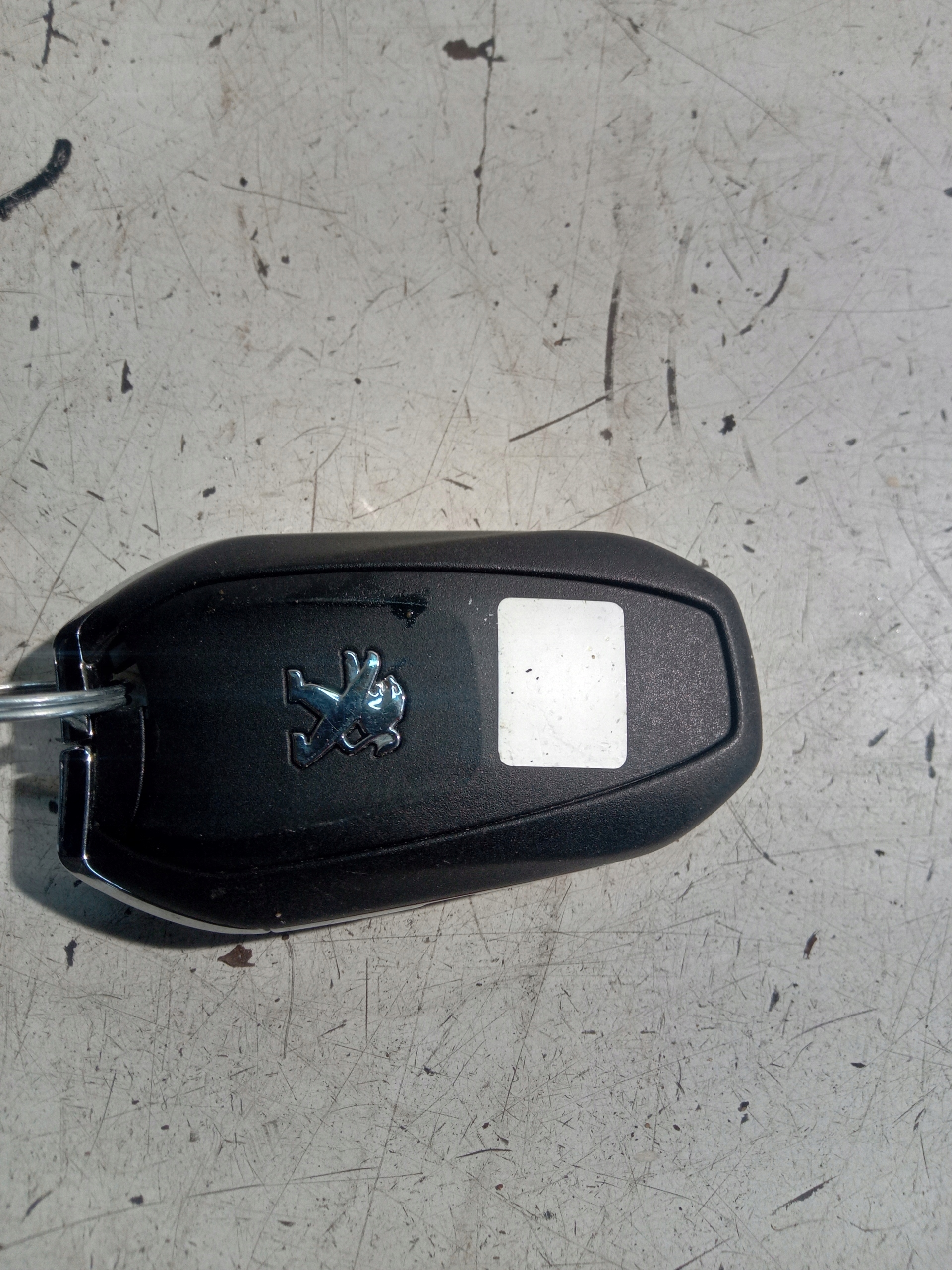 PEUGEOT 208 II KLUCZYK PILOT KEYLESS Typ samochodu Samochody osobowe