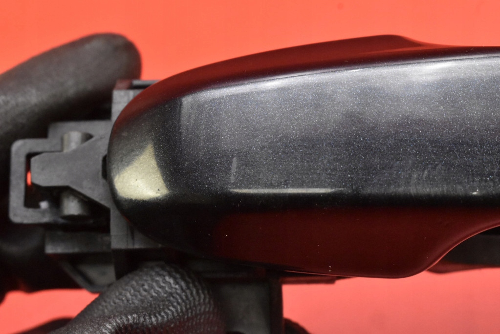 handle left front front 1H2 TOYOTA AURIS 2 II 12-15