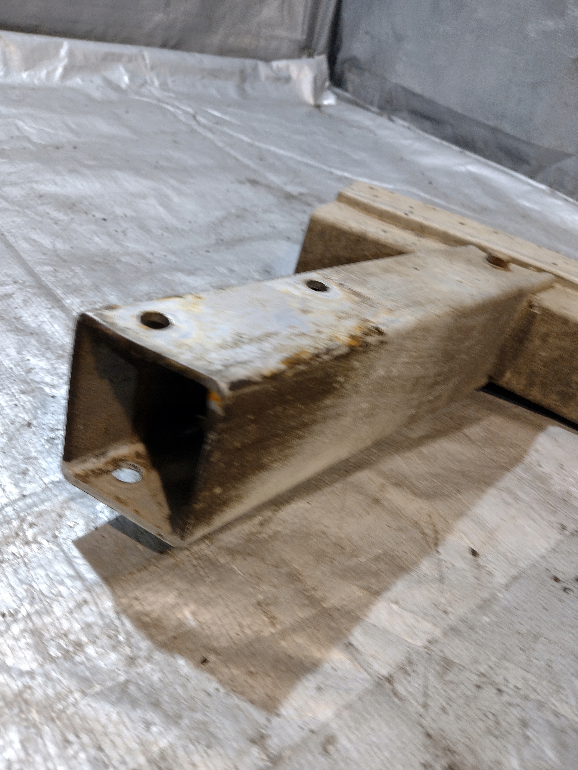 bumper support rear part Audi A6 C6 sedan