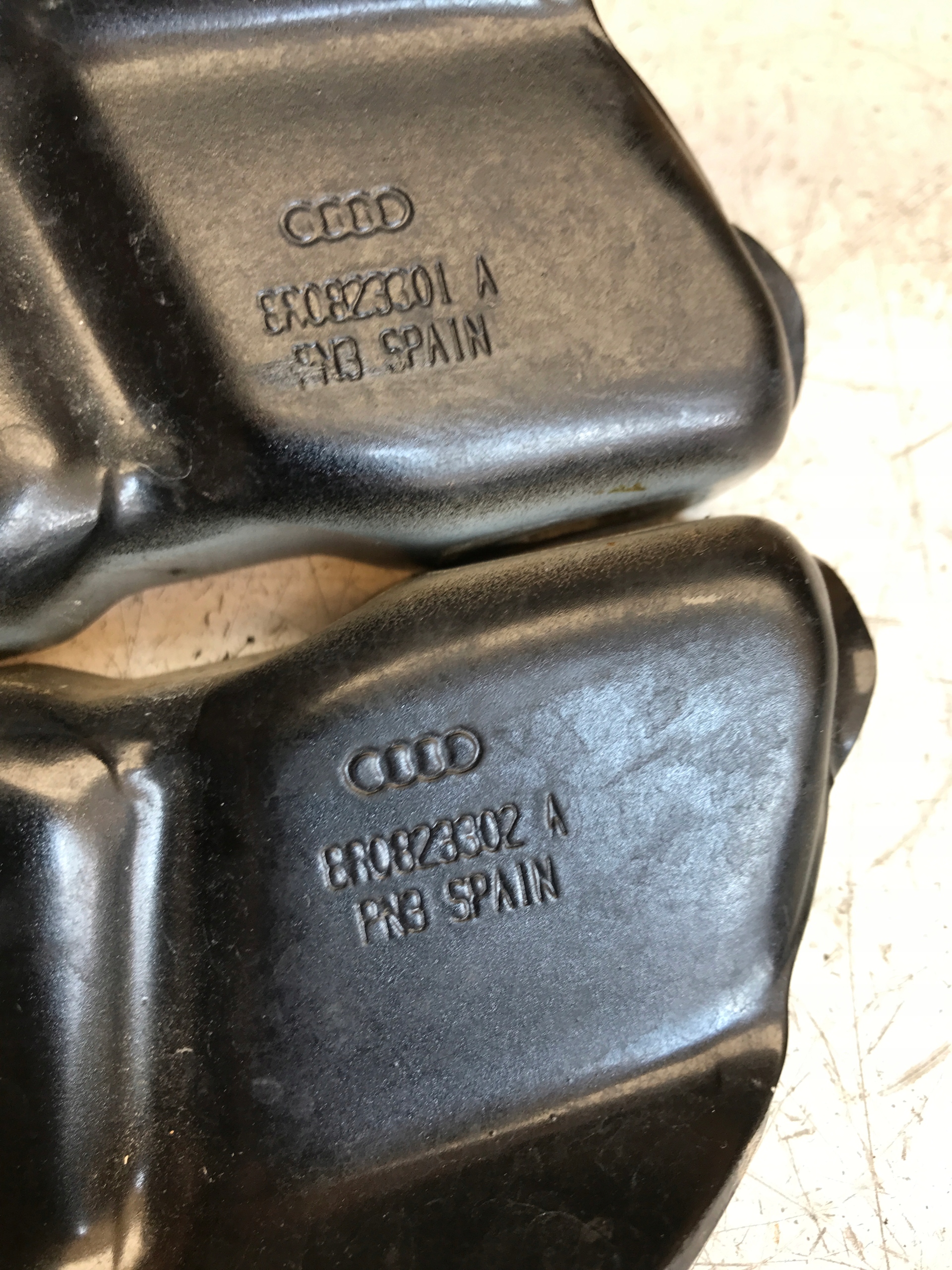 hinge bonnet hinges left right AUDI Q5 09r