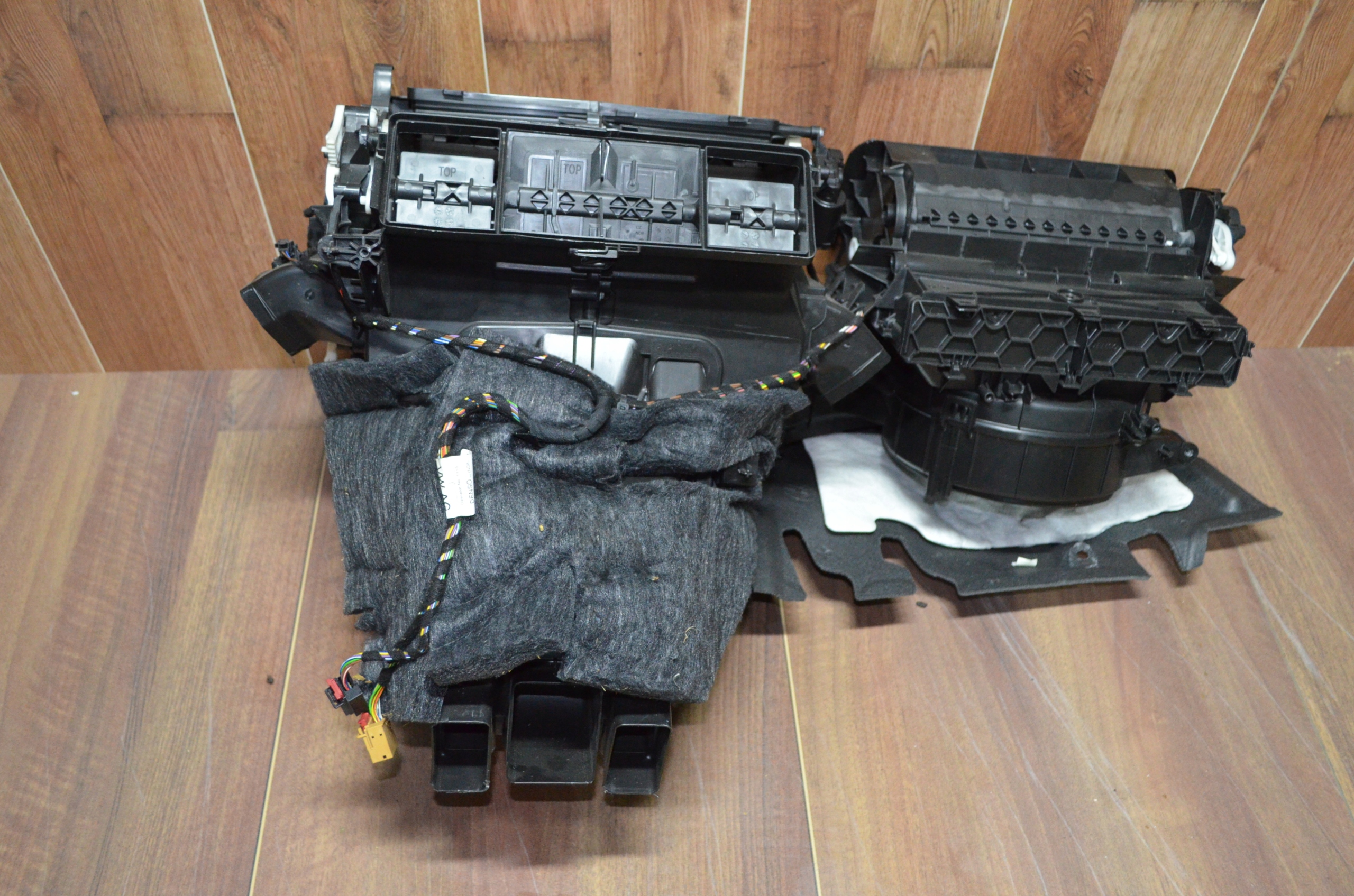 Обігрівач audi VW seat 5q1820005r DENSO