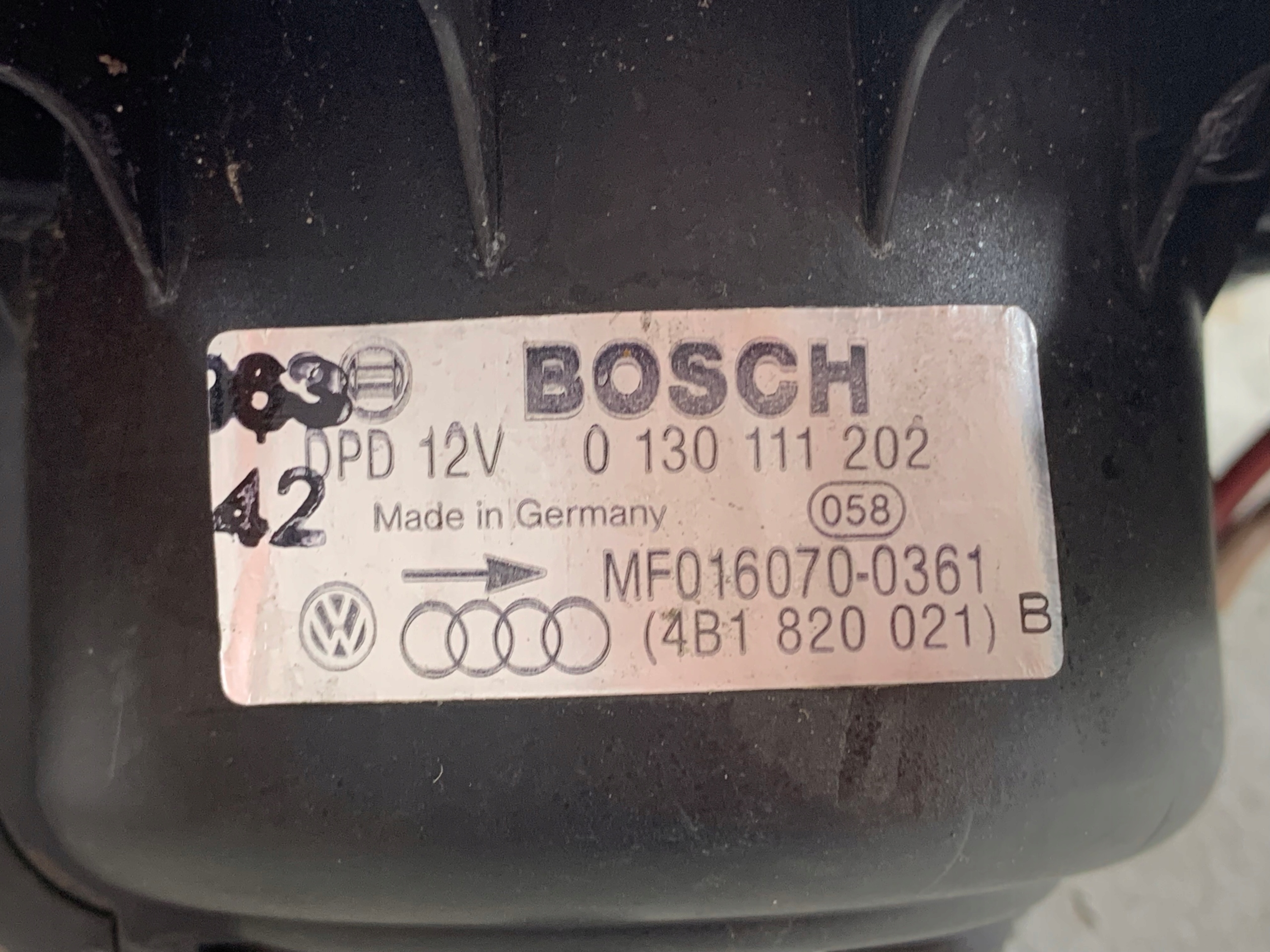 AUDI A6 C5 heating air conditioning devices 4B1820021B
