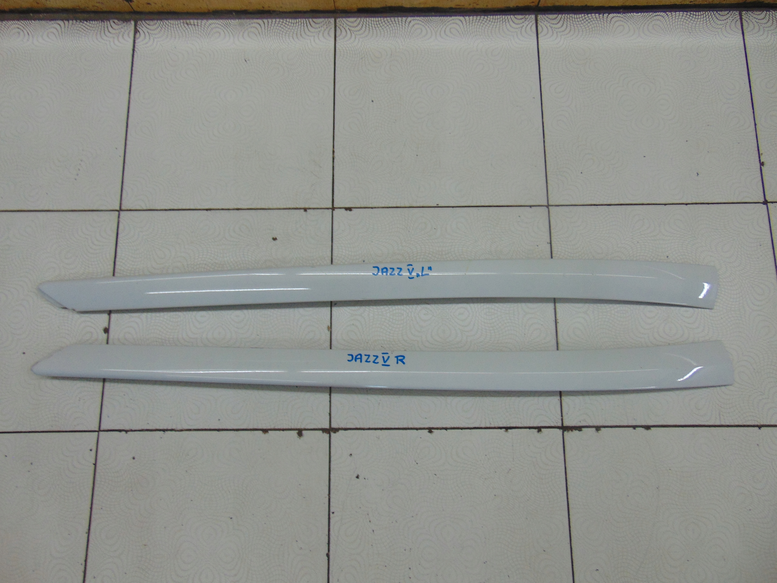 МОЛДИНГИ, НАКЛАДКИ HONDA JAZZ В 5