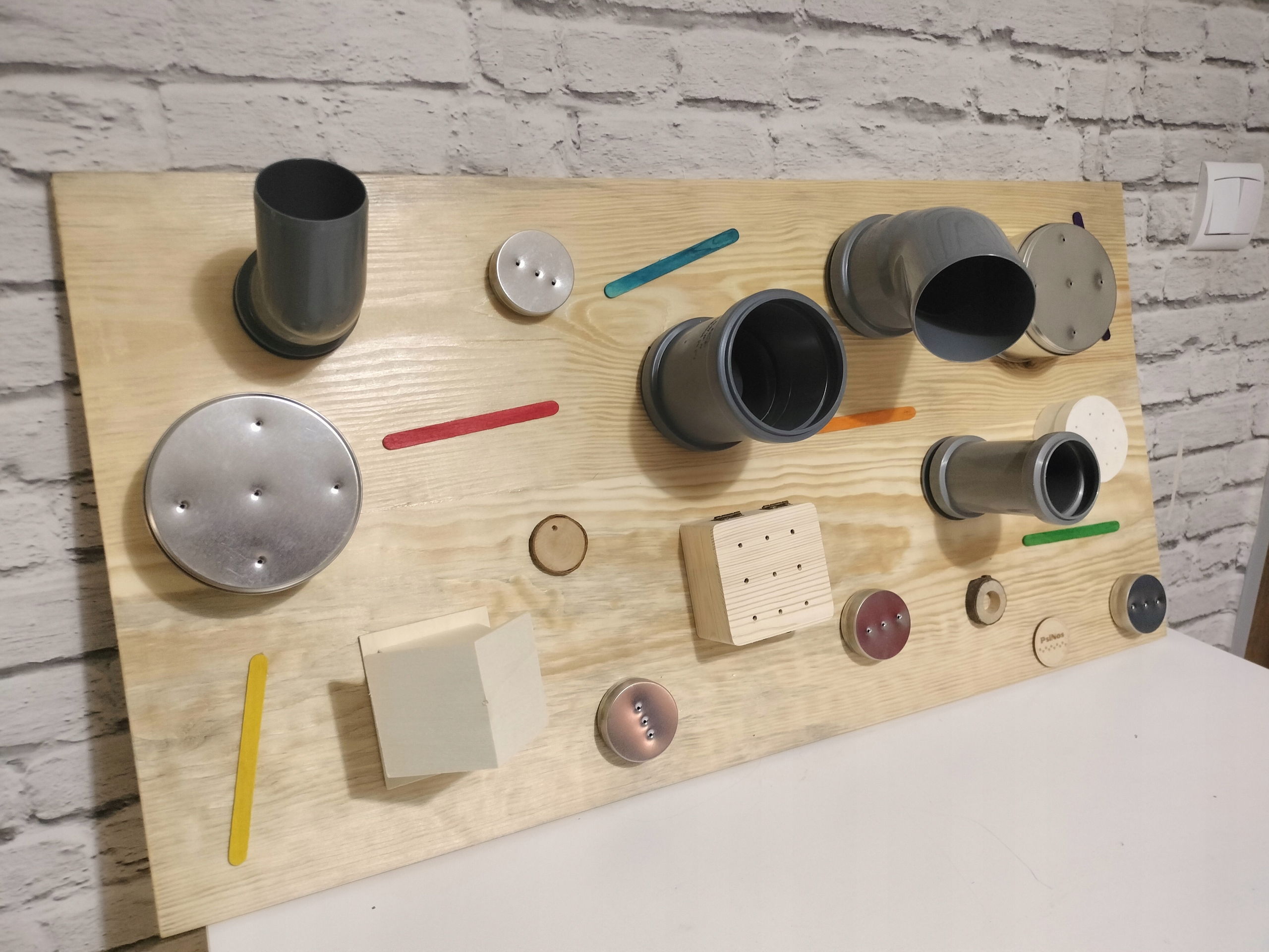 Levně Platforma pro psy Trénink vůní a Hračka