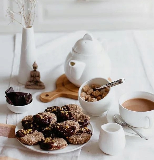 Szczypce do kostek cukru stal nierdzewna Wilmax 10,5 cm Marka Wilmax England