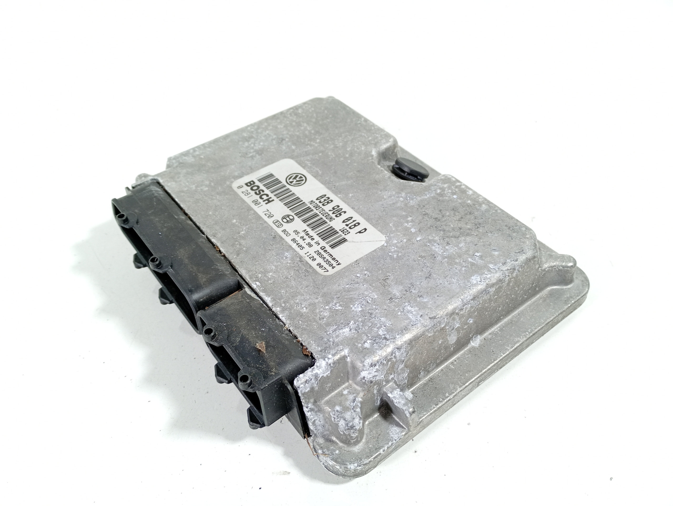 VW PASSAT B5 96-00 computer control unit of the engine OE 038906018P