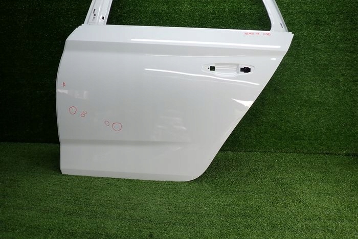 SKODA KAMIQ 19- door left rear. rear part