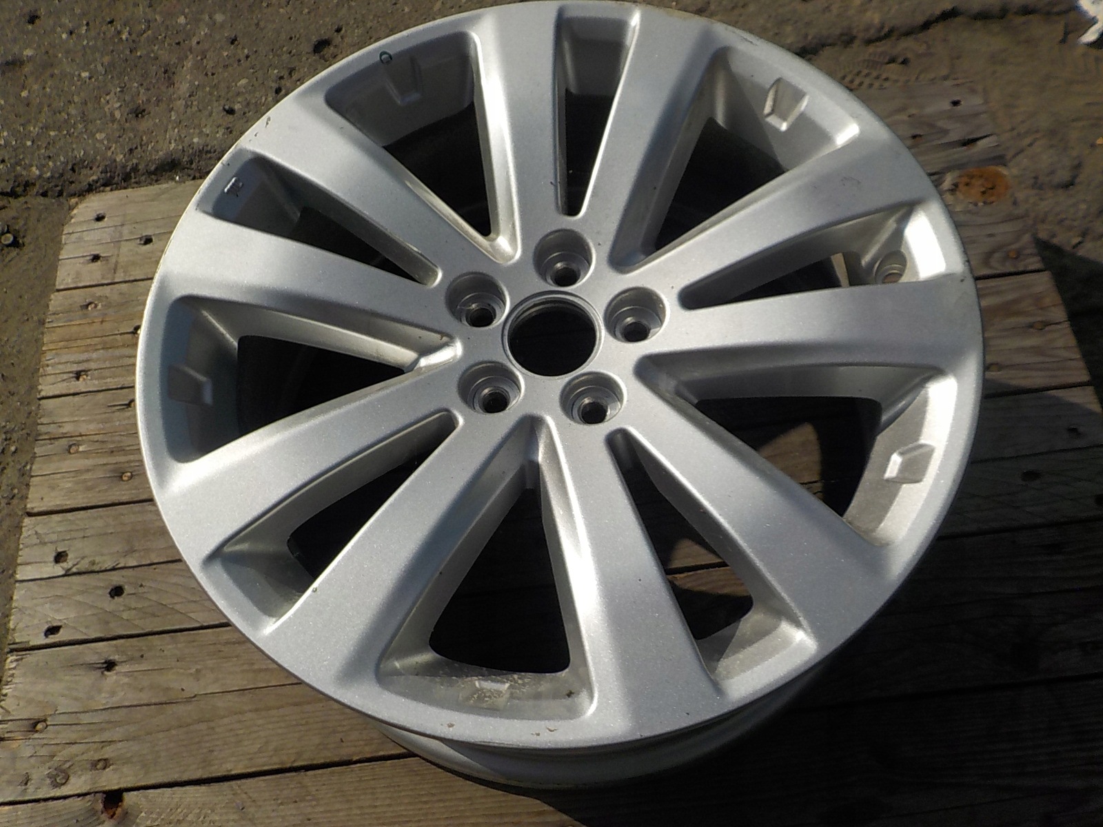 SUBARU FORESTER II IMPREZA disk hliníkový R17 5x100 C23