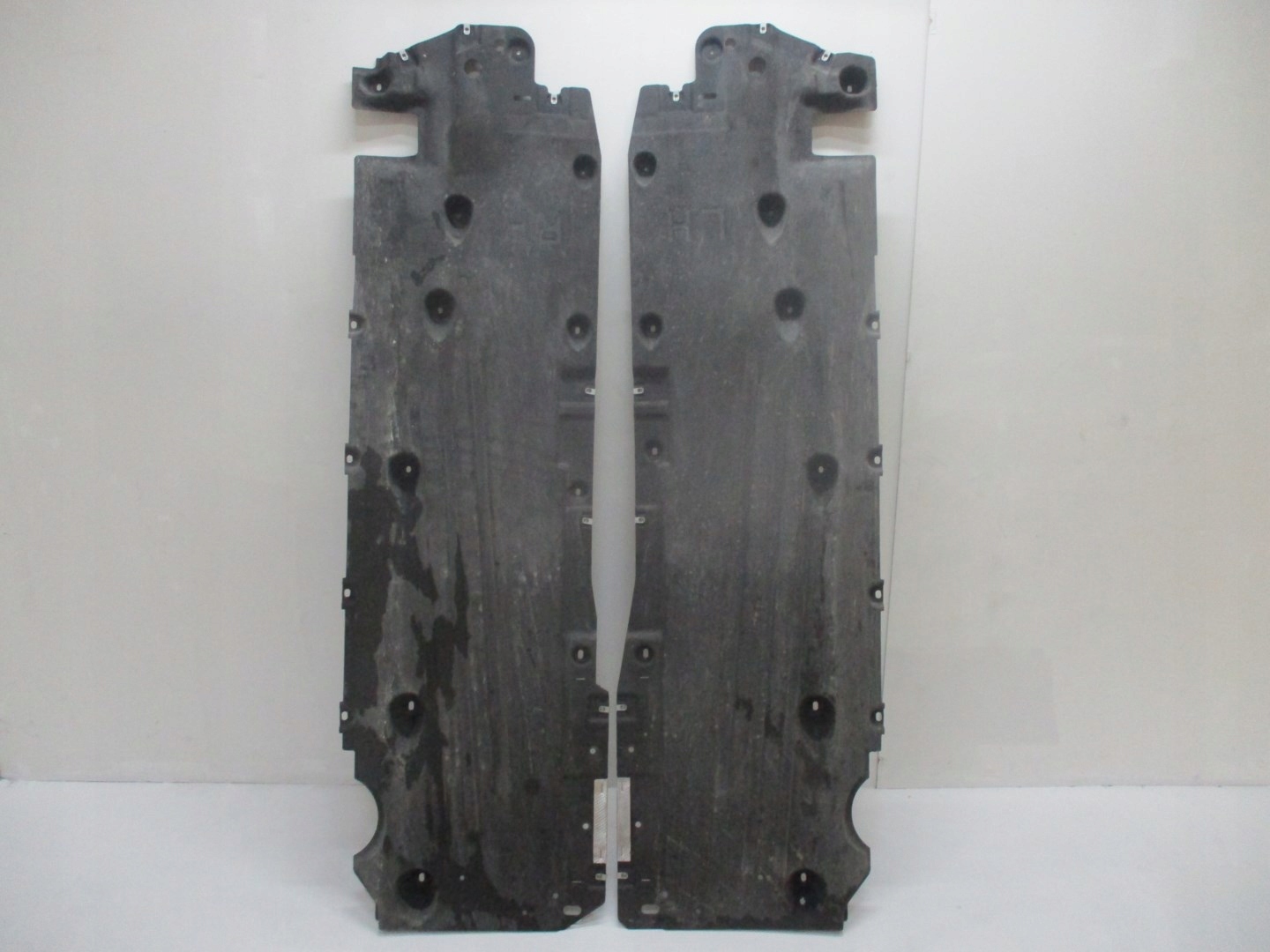 cover chassis EVOQUE K8D2-104C21-AC
