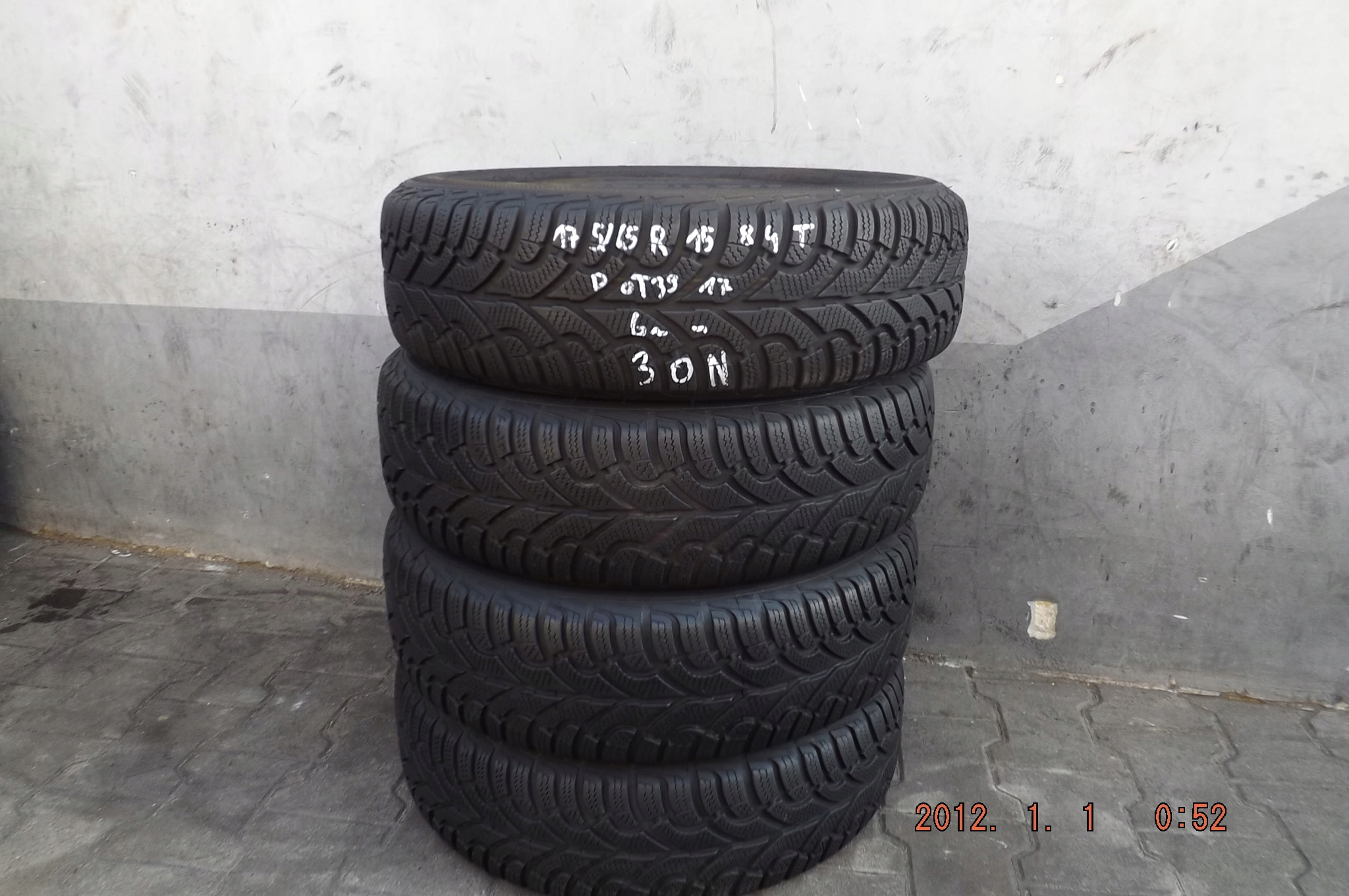 [30N] 4XZIMA 175/65R15 84T FULDA KRISTALL MONTERO 2 &