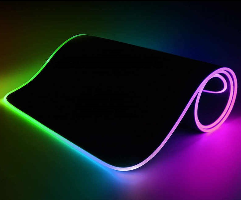 PODŚWIETLANA PODKŁADKA POD MYSZ GAMINGOWA LED DUŻA EAN (GTIN) 5902802919694