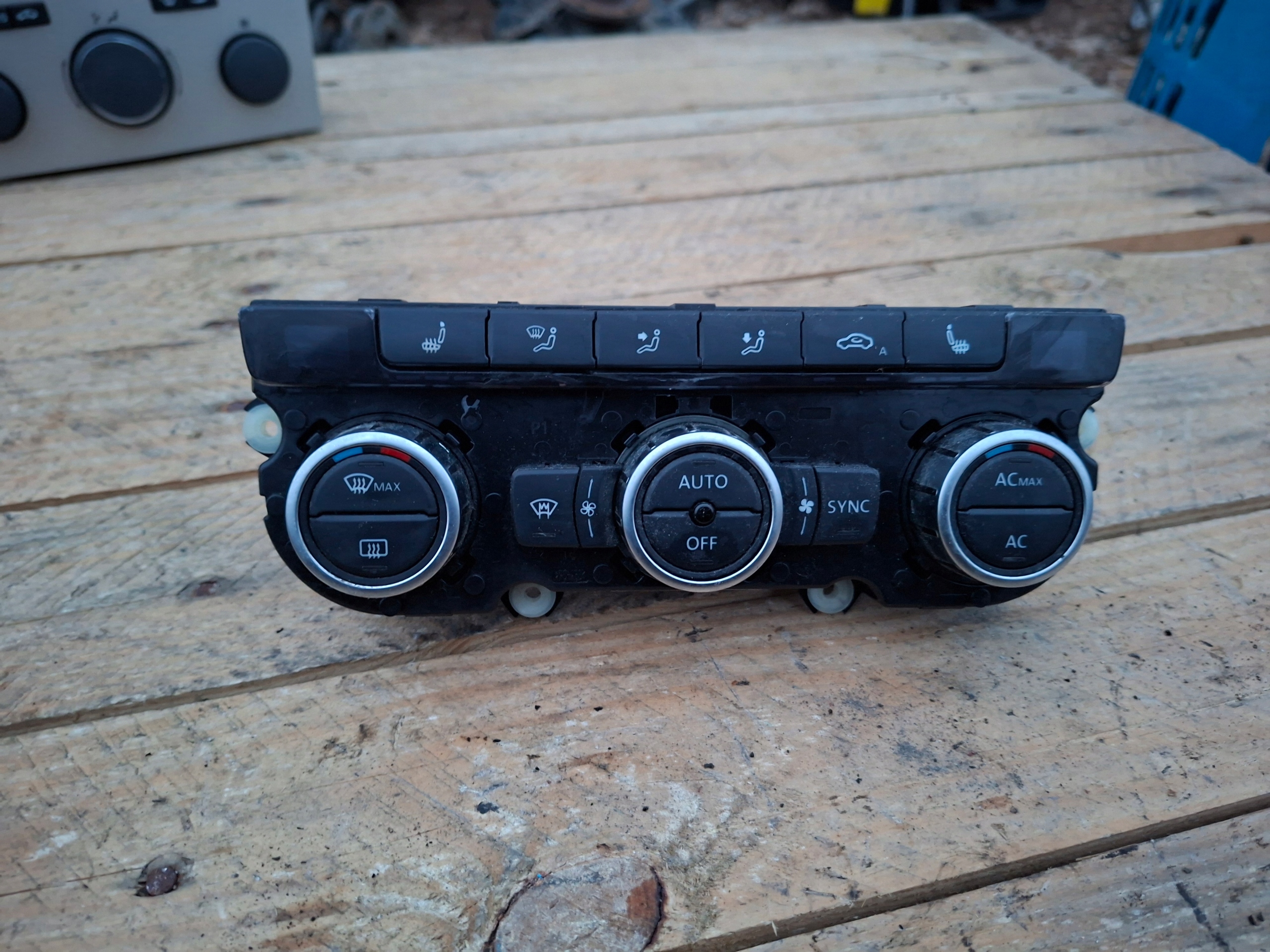 Unite commande clima VOLKSWAGEN Passat B7 3AA907044F