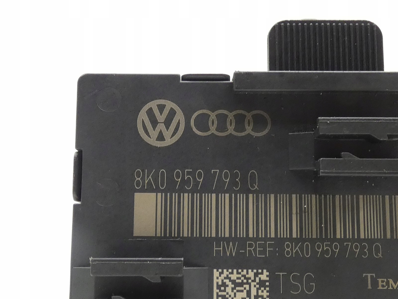 module control unit of control door AUDI A4 B8 A5 8T Q5 8R 8K0959793Q