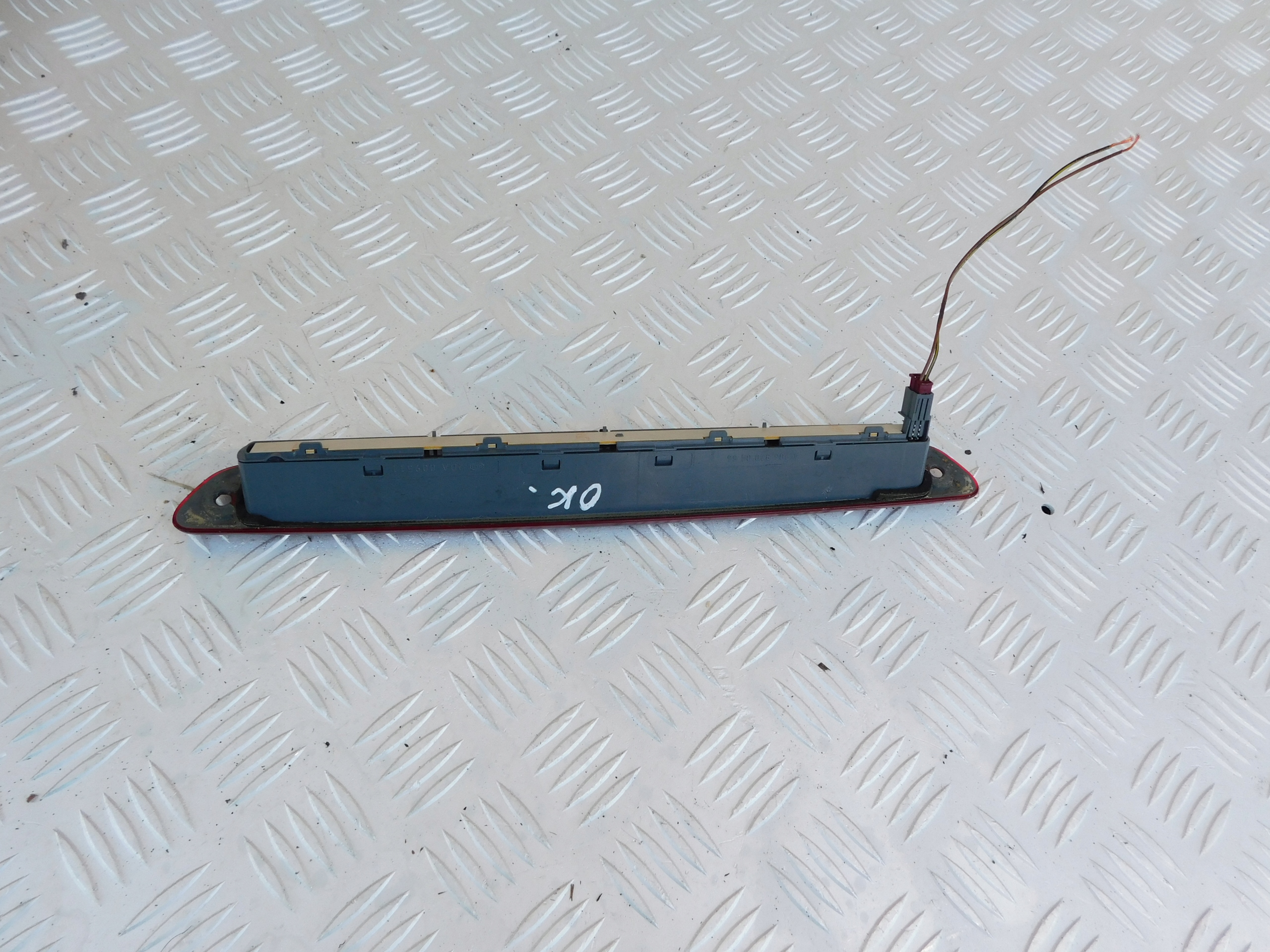 Mercedes Sprinter 906 VW A9068200456 Crafter supplementary light stop original