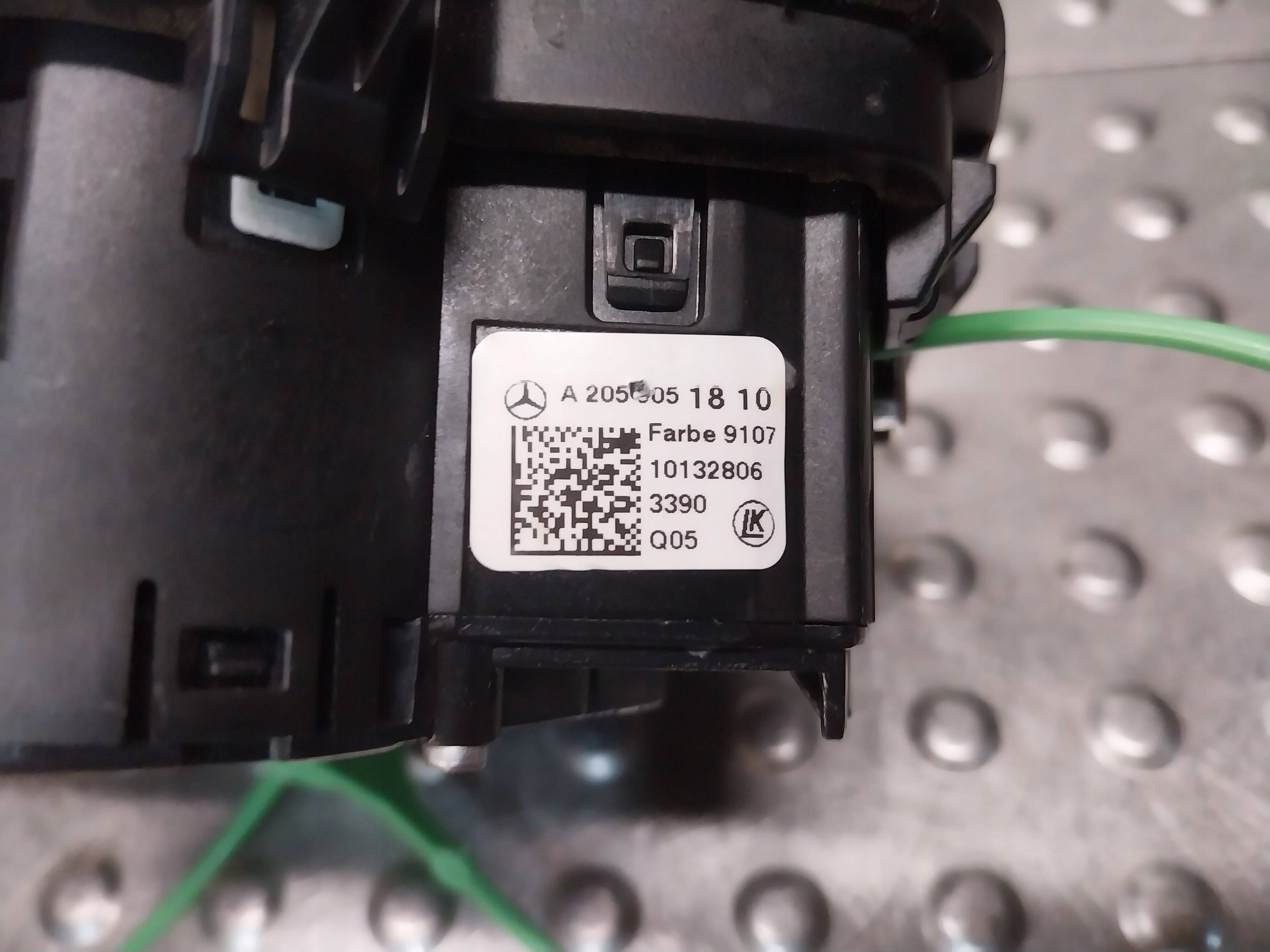switch light switch A2059051810 MERCEDES GLC W253 C W205
