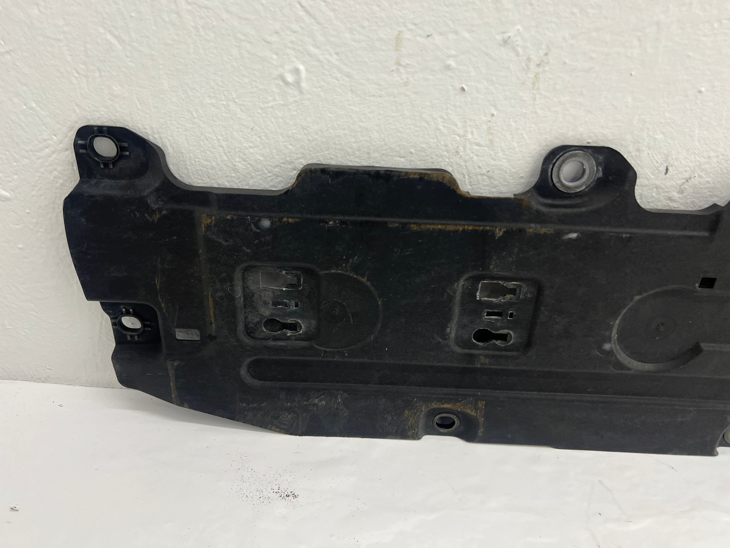 VOLVO S90 II V90 XC60 II cover chassis 31497352 right