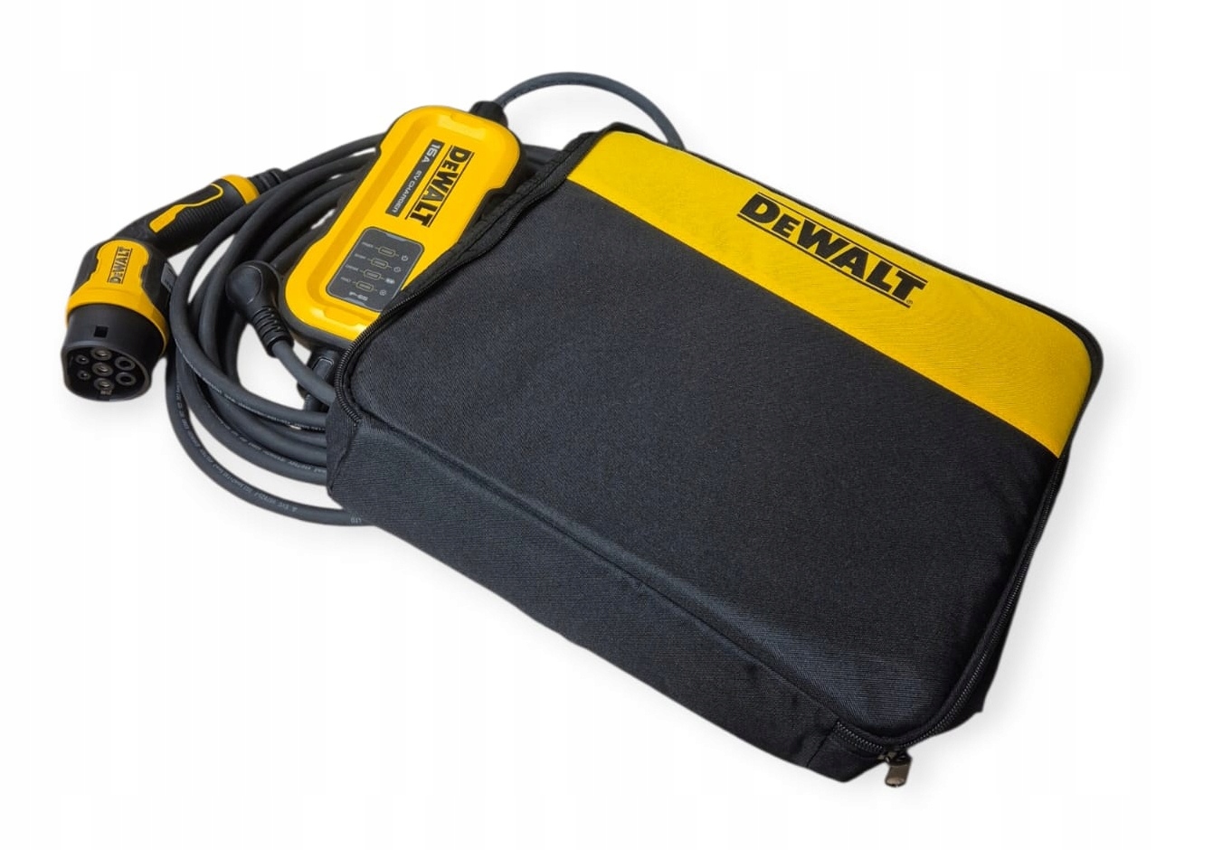 Dewalt Nabíjačka 16A Ev Charger Typ2 IP65 s káblom 7,5 m Hybrid Plug-in