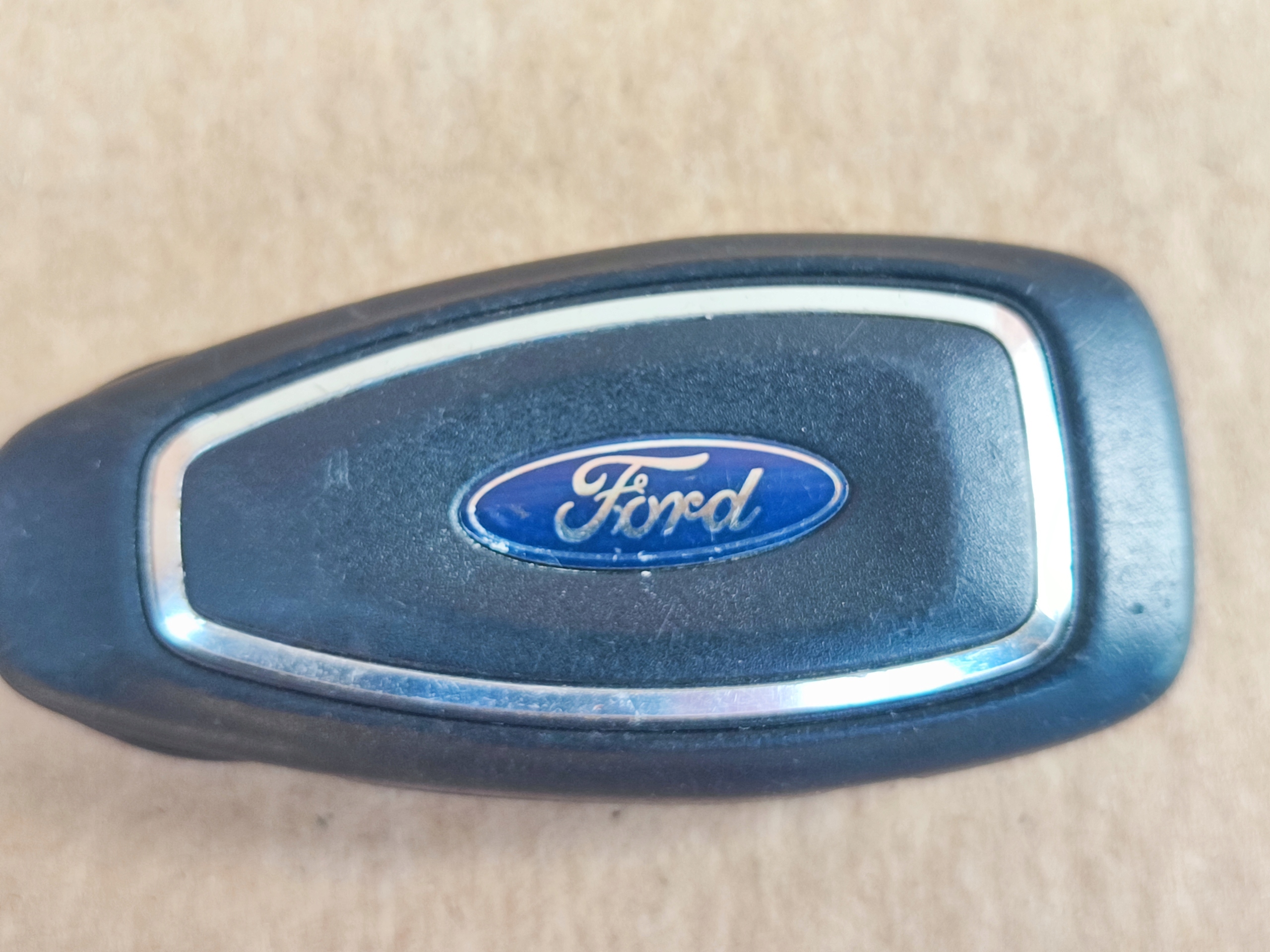 Ford Kuga MK2 2.0 TDCI kluczyk keyless pilot Producent części Ford OE