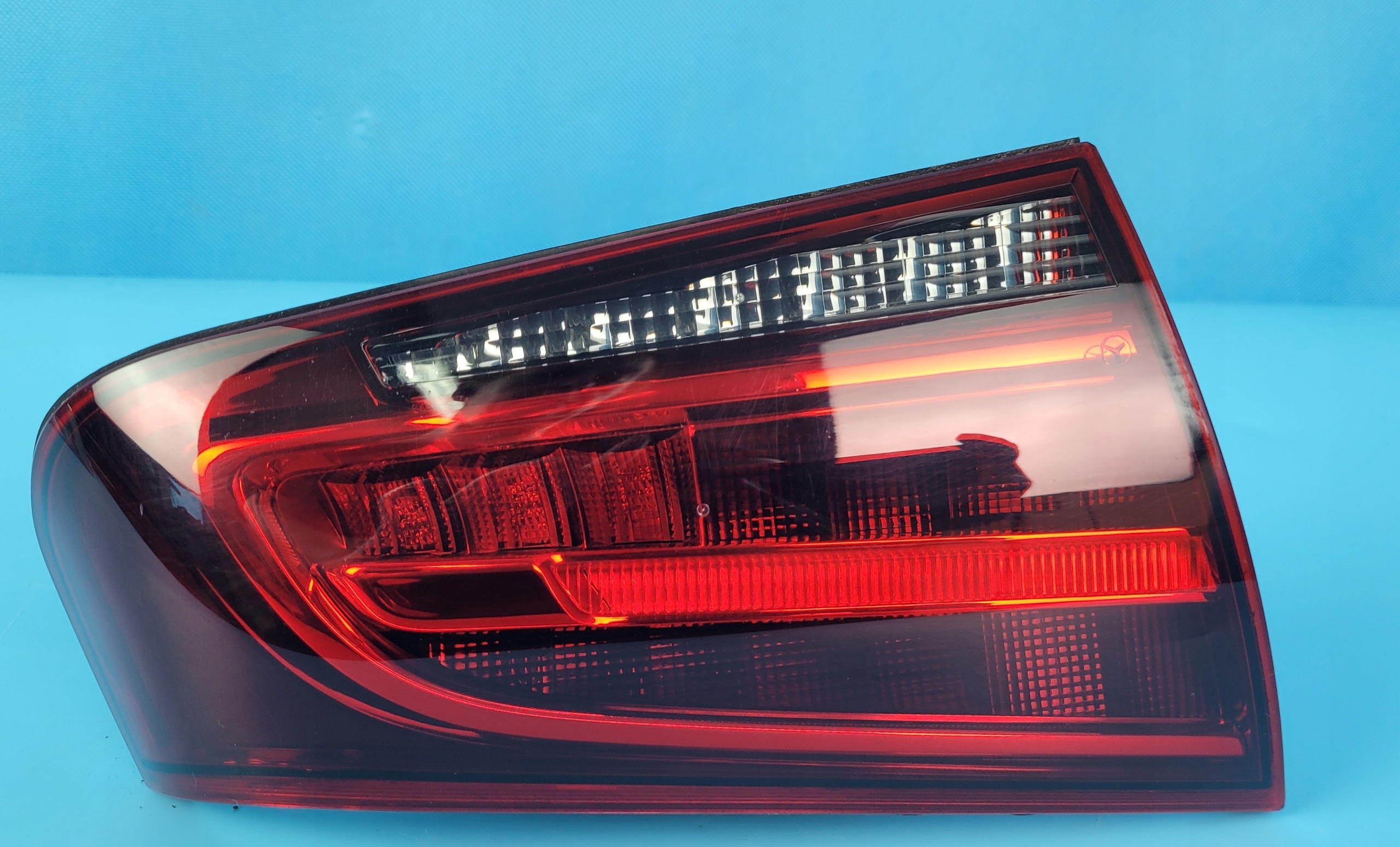 MERCEDES W177 A180 22r 2.0 CDI LAMPA TYŁ LEWA A1779062901