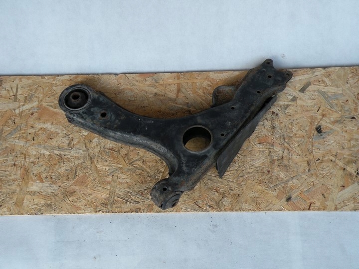 Querlenker Achsträgers VW PASSAT B3 1389010552 VW